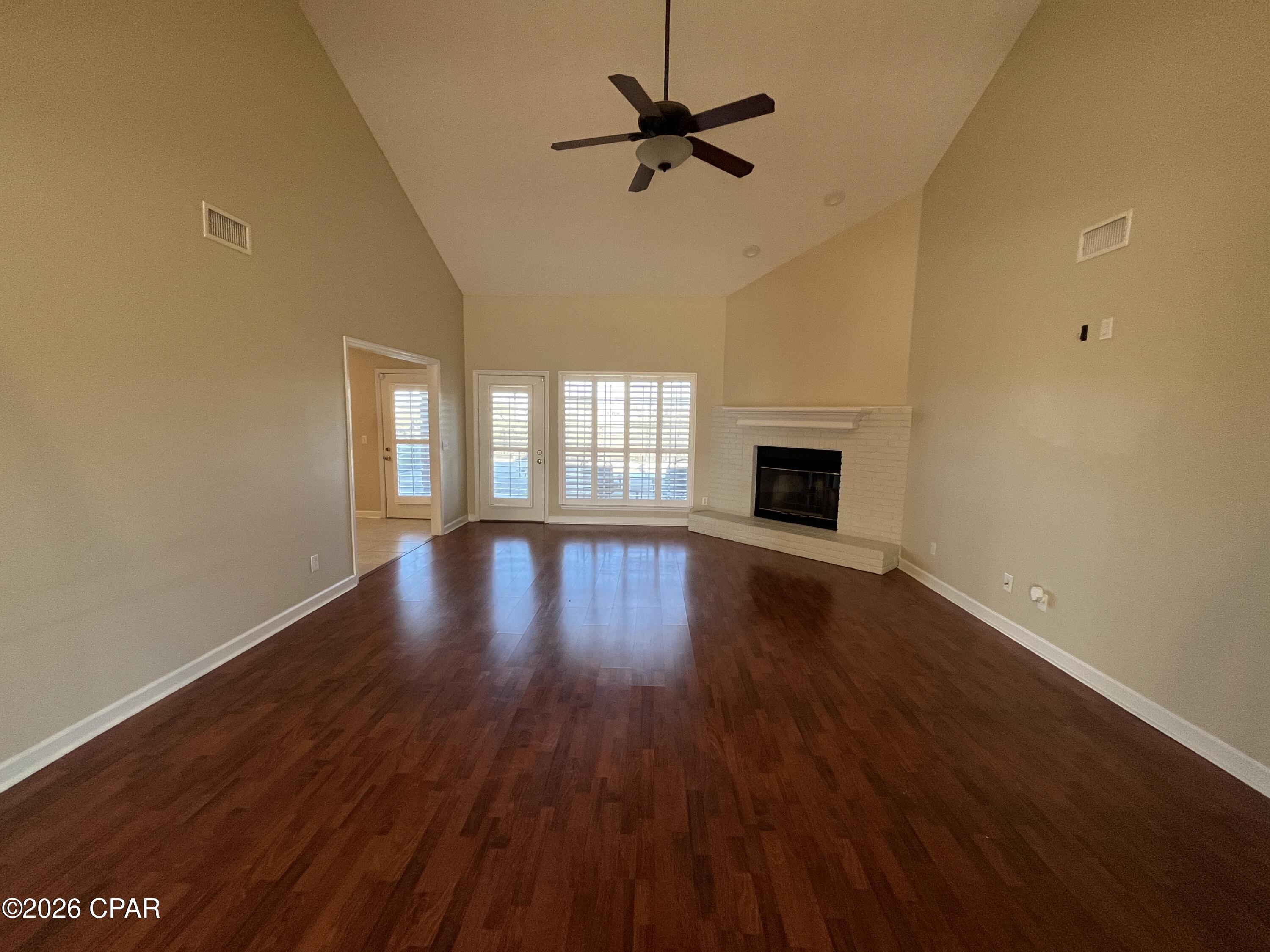 Country Club Harbour Estates - Residential