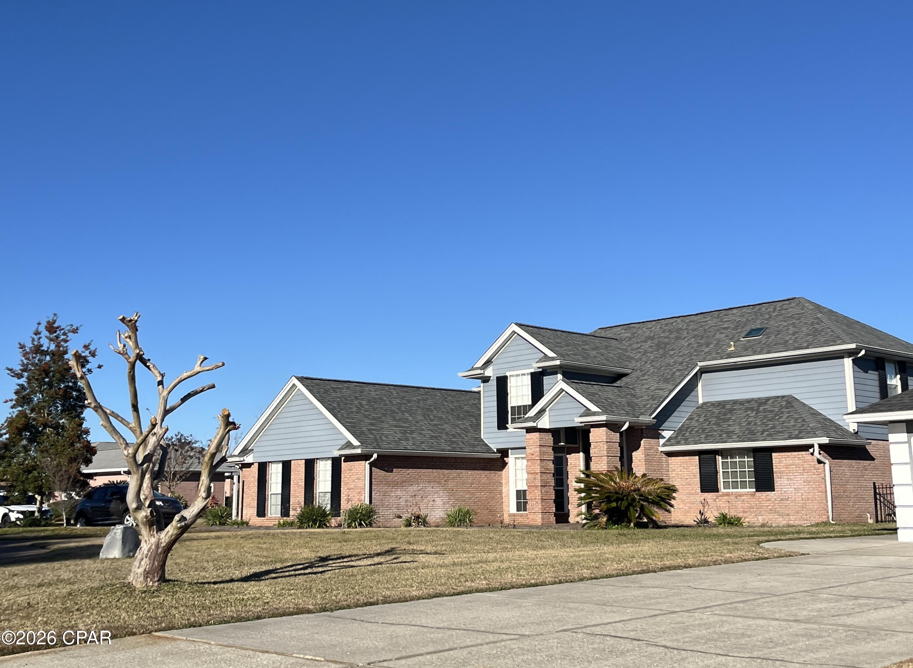 Country Club Harbour Estates - Residential