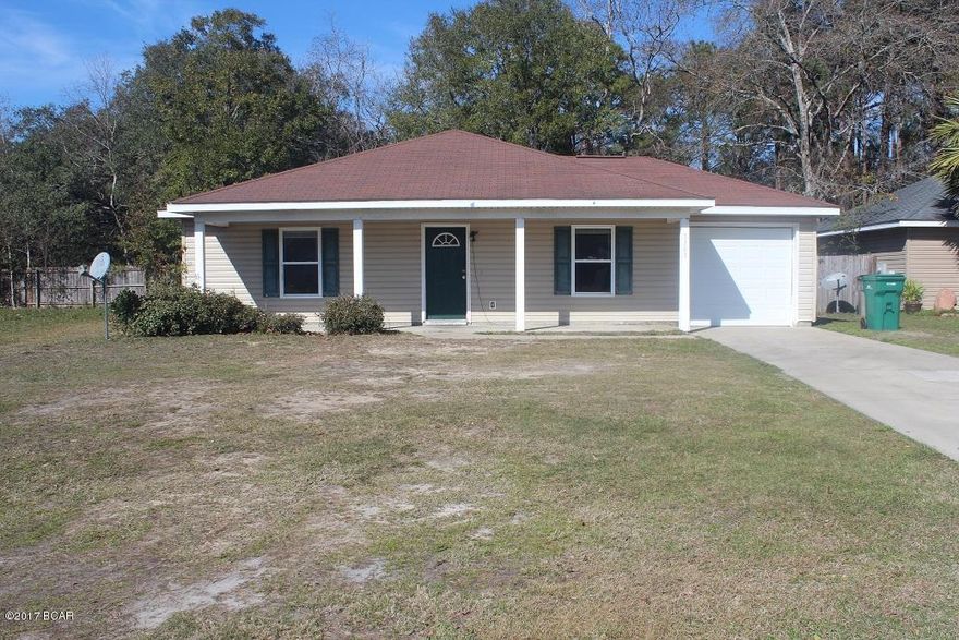 This is a three bedroom two bath home located on a cul-de-sac in a cute neighborhood.  This home has an open floor plan that features breakfast bar, tile floors, split bedroom floor plan, single car garage, and privacy fenced back yard.  The home has vinyl siding and trim for easy maintenance.  The home is in need of appliances, new carpet in bedrooms, and extensive sheetrock wall repair along with some other cosmetic repairs.  The price of the home reflects the repairs needed.