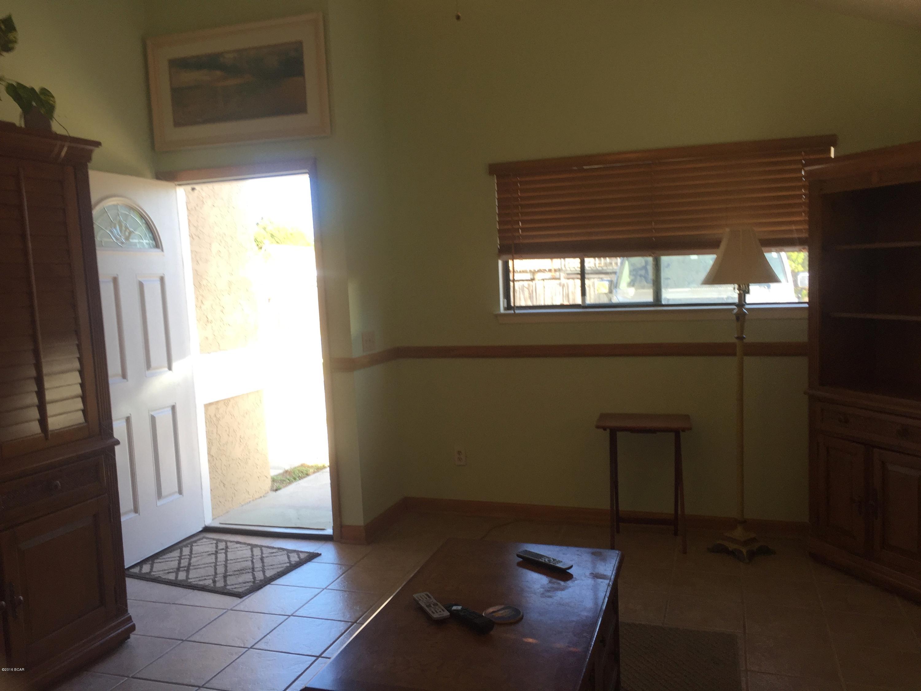 Crescent Beach Unit 1 - Residential Lease