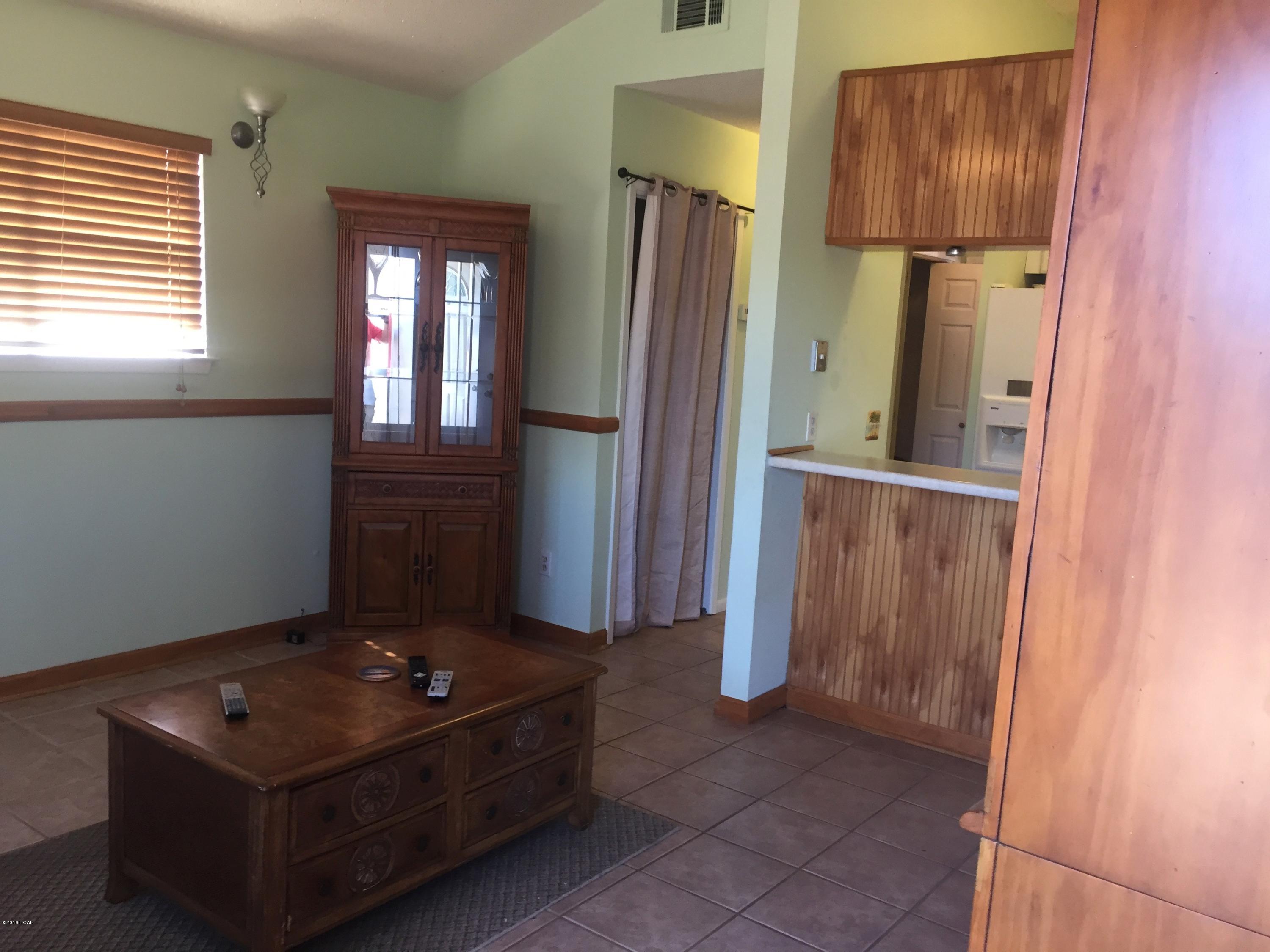 Crescent Beach Unit 1 - Residential Lease