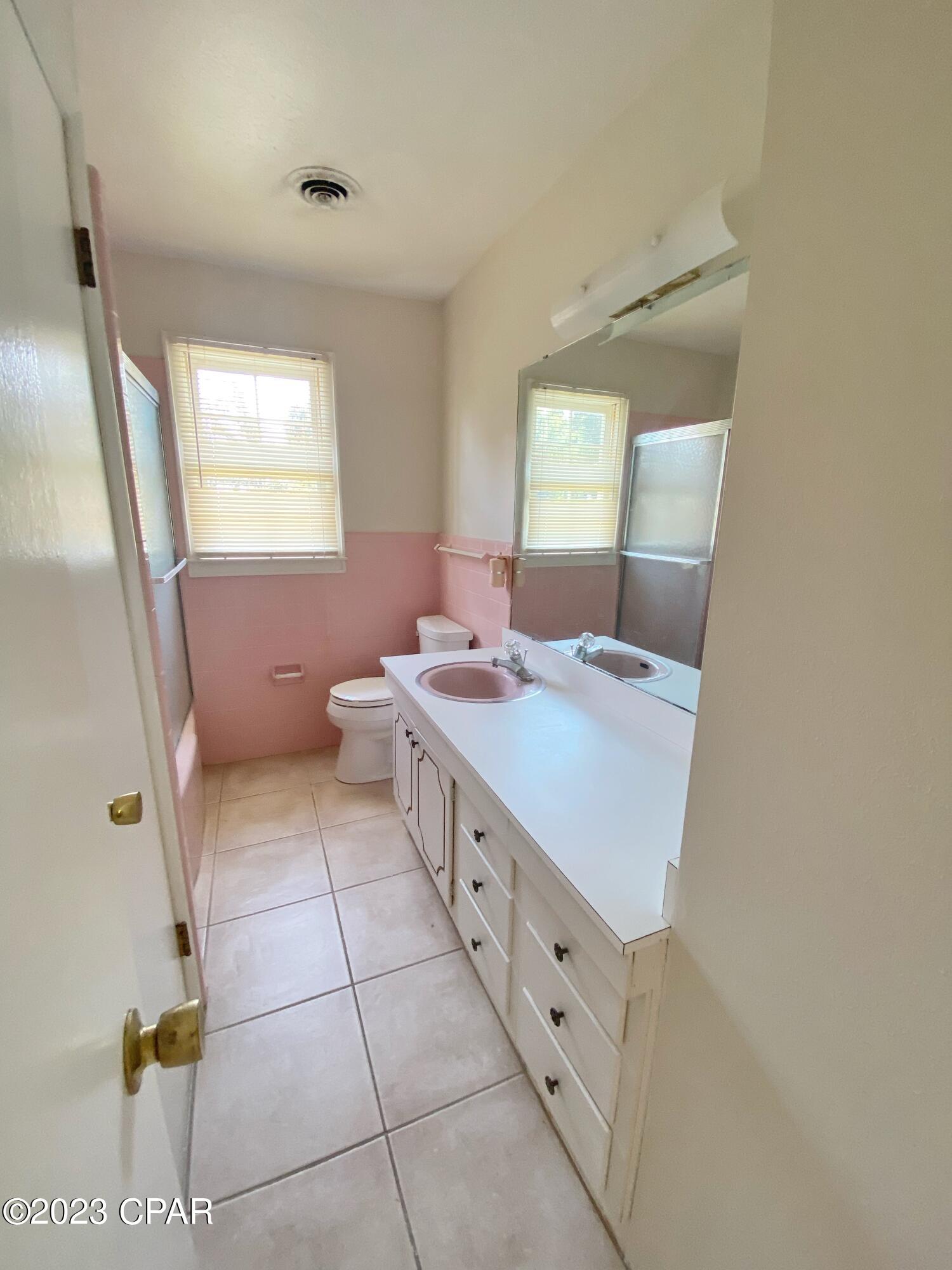 Country Club Hills #2 - Residential