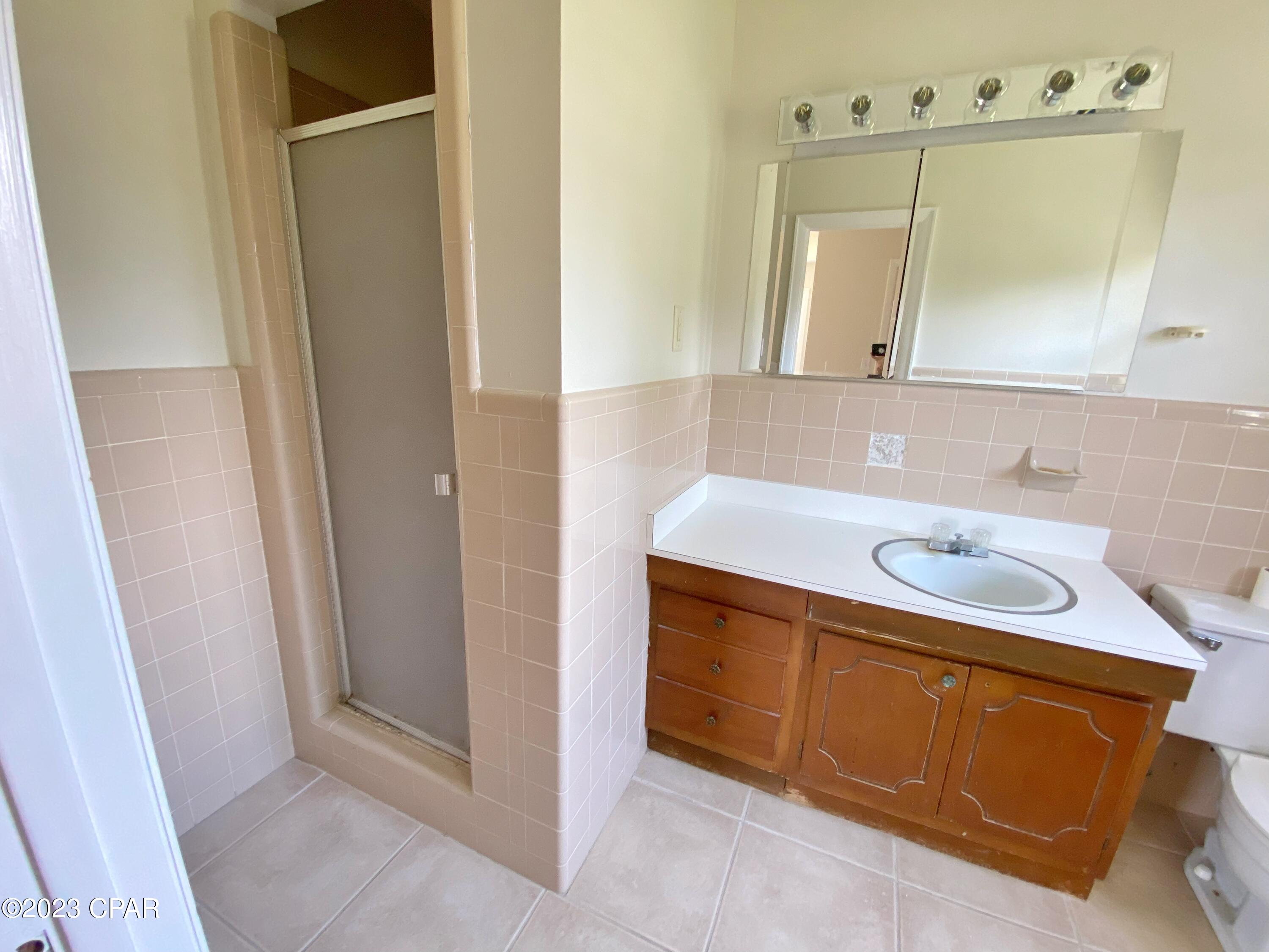 Country Club Hills #2 - Residential