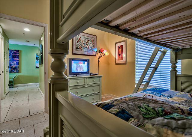 Splash Condo - Residential