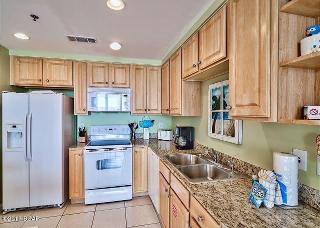 Splash Condo - Residential