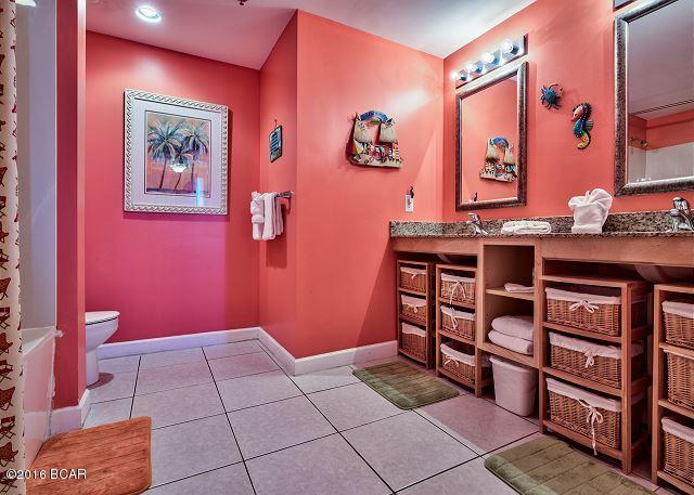 Splash Condo - Residential