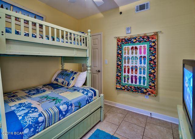 Splash Condo - Residential