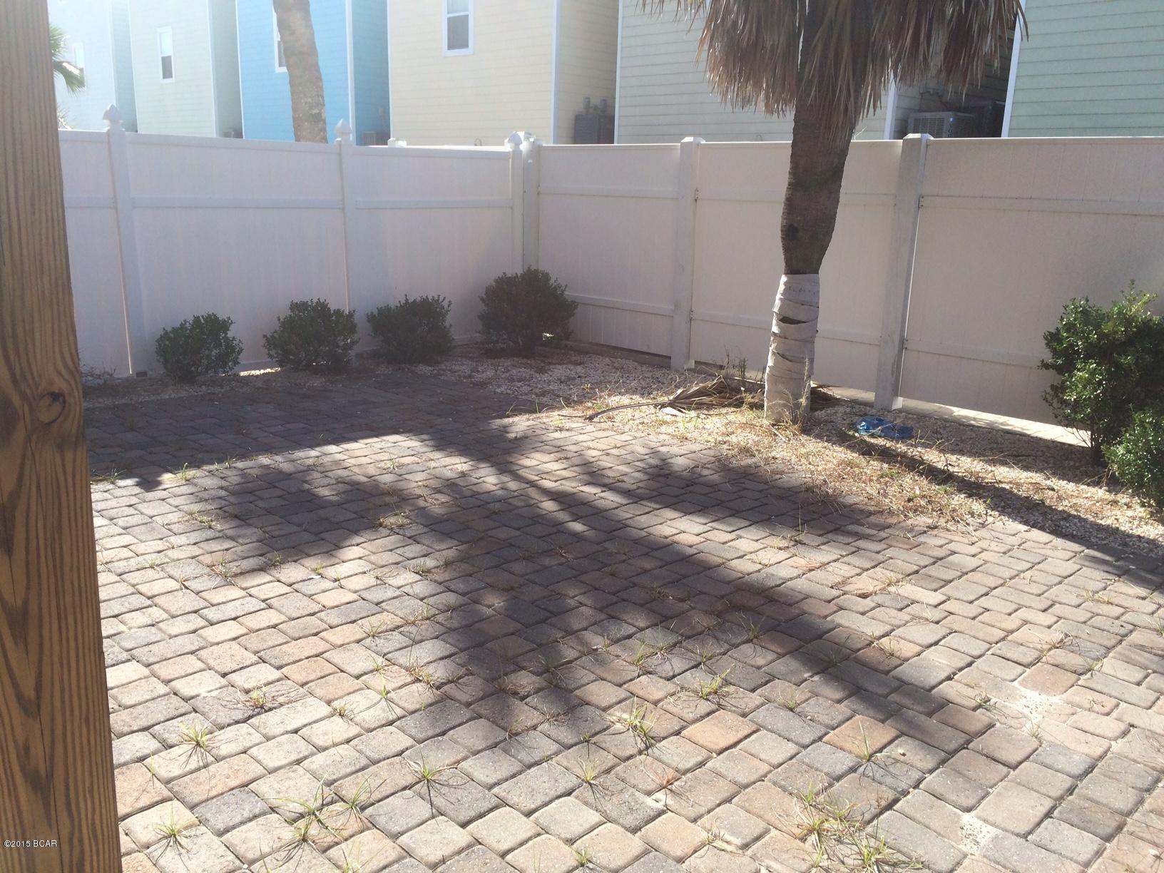 Gulf Lagoon Beach - Residential