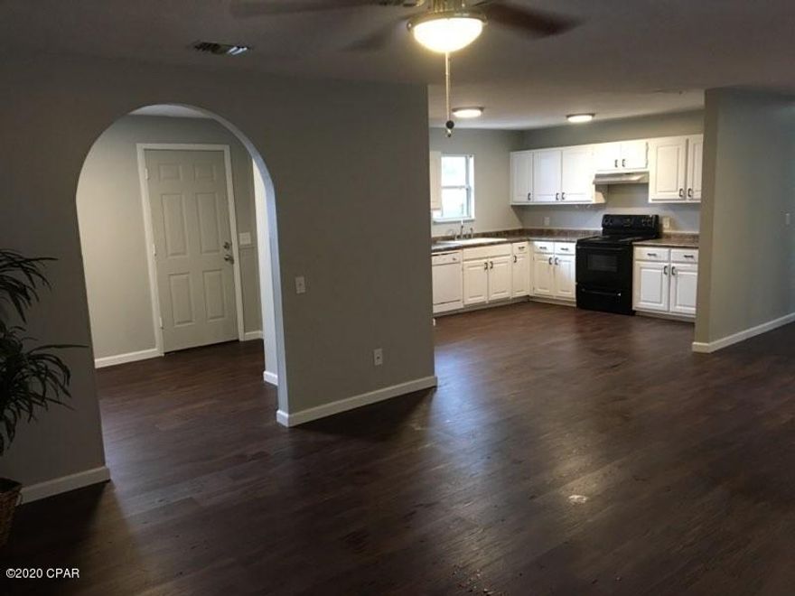 This brick home offers 3 Bedrooms and 2 Full baths, a large eat-in kitchen with all electric appliances. Brand new carpets in all the bedrooms. Washer/dryer hookups.



*All pets are a part of the application process and are subject to the homeowner's approval*