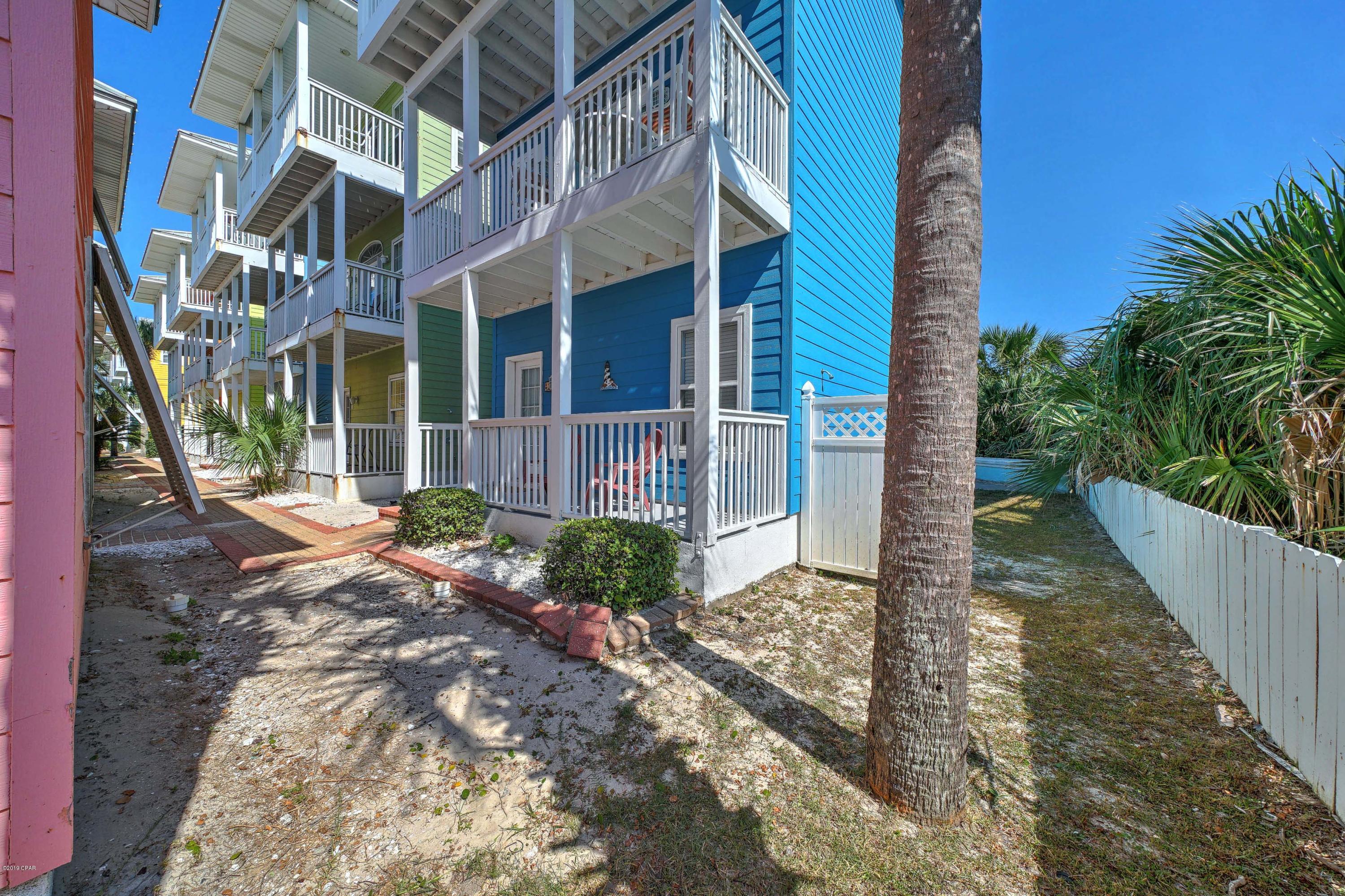 Summer Towne Cottage Condo Ph II - Residential