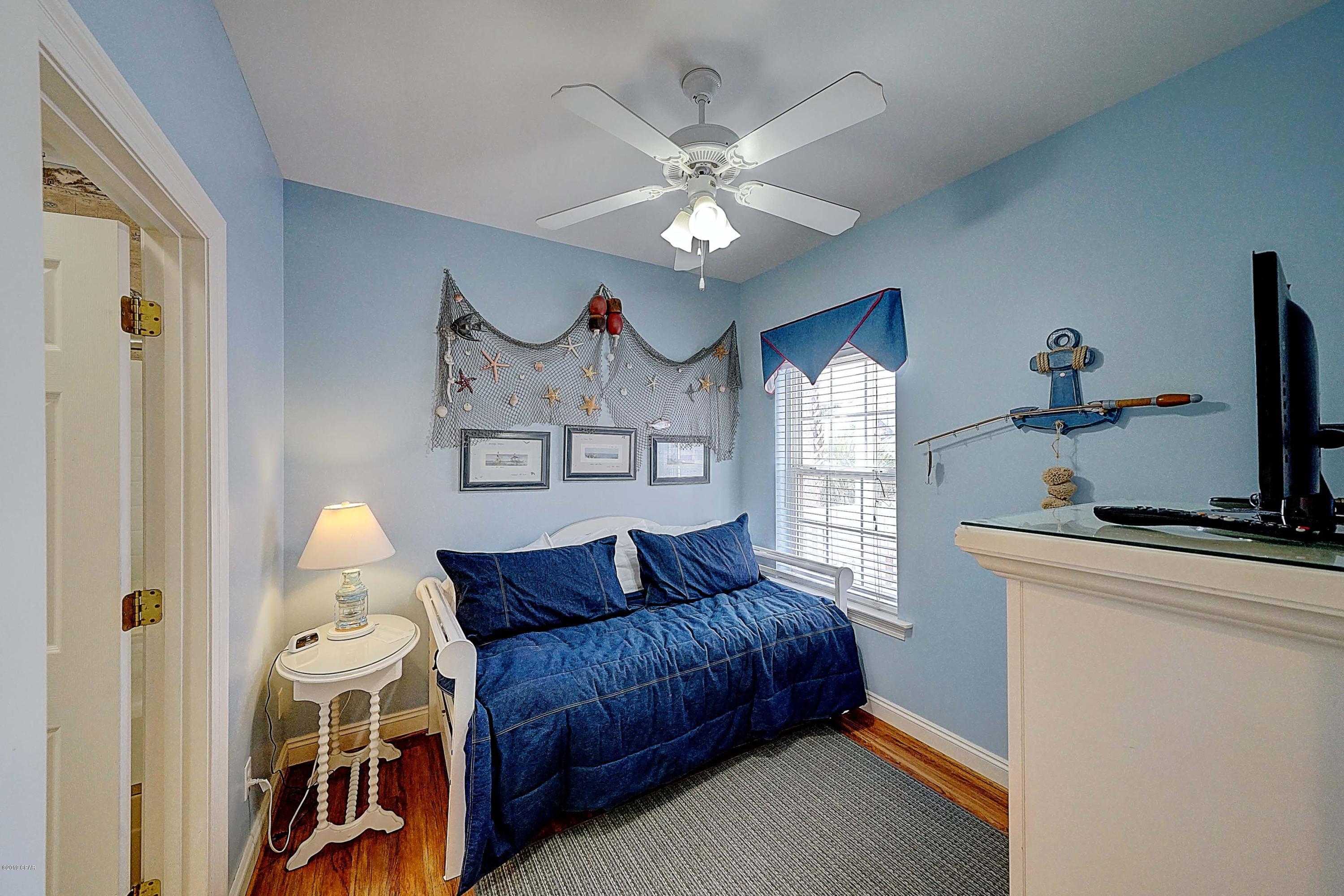 Summer Towne Cottage Condo Ph II - Residential