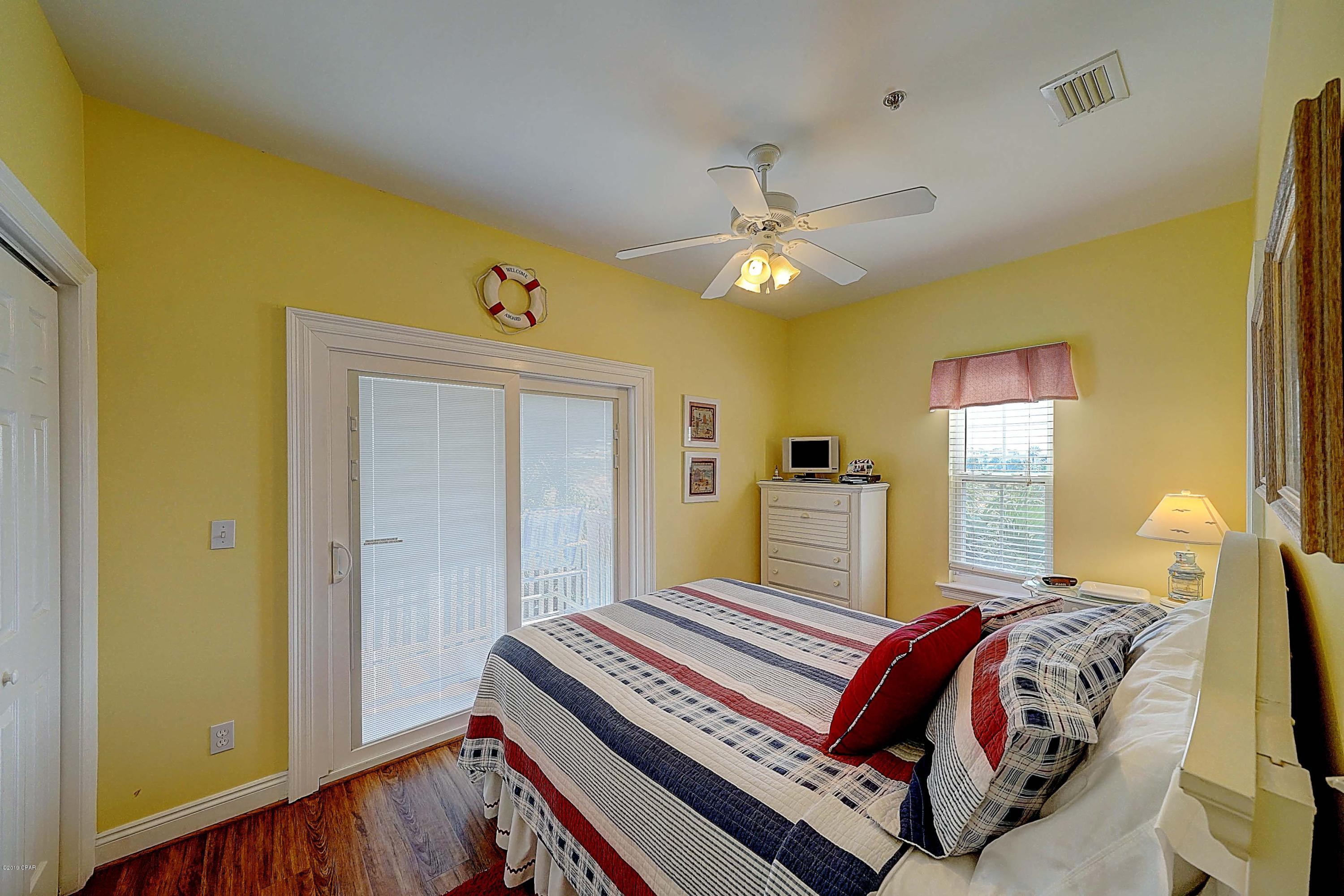 Summer Towne Cottage Condo Ph II - Residential