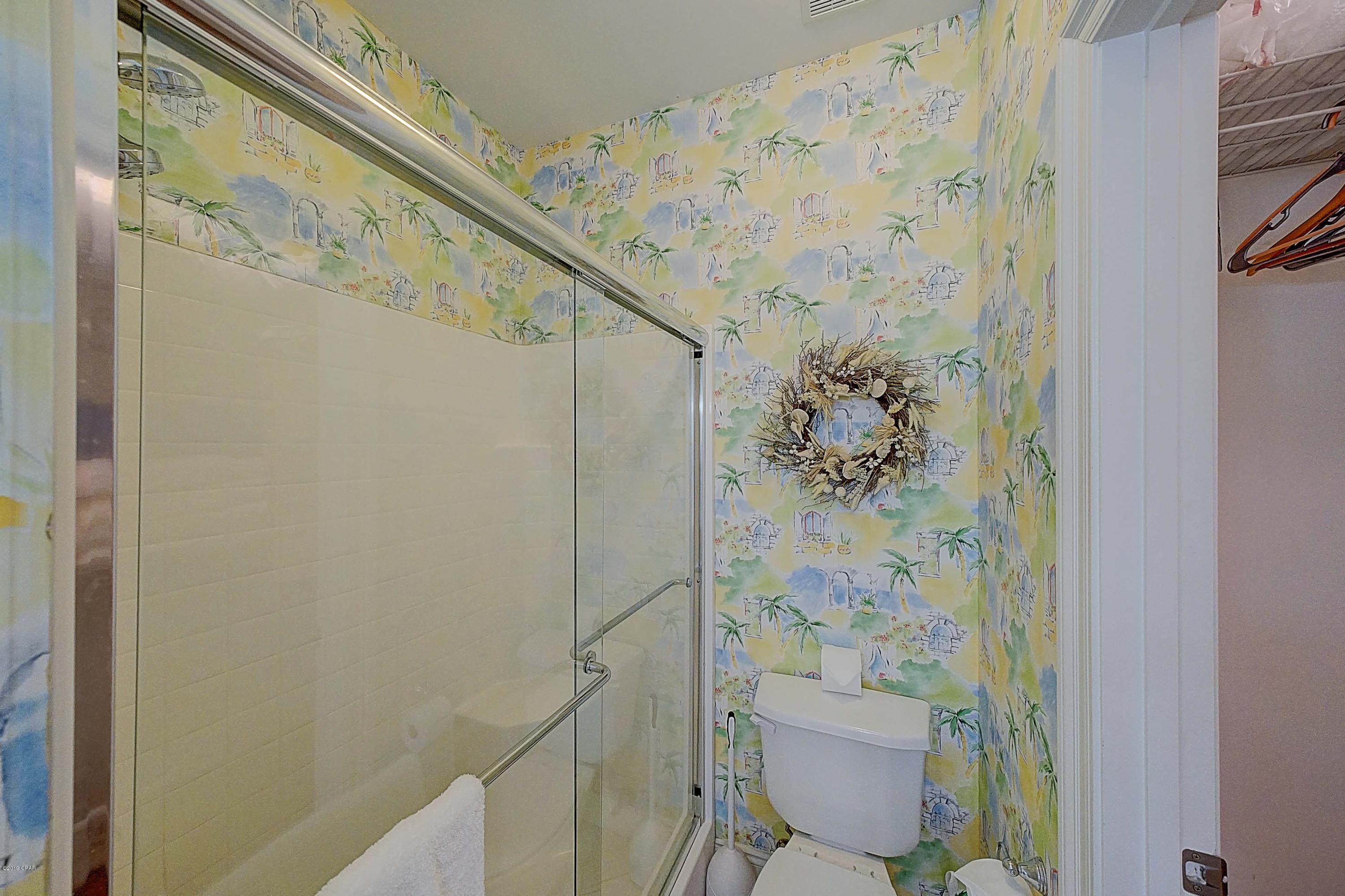 Summer Towne Cottage Condo Ph II - Residential