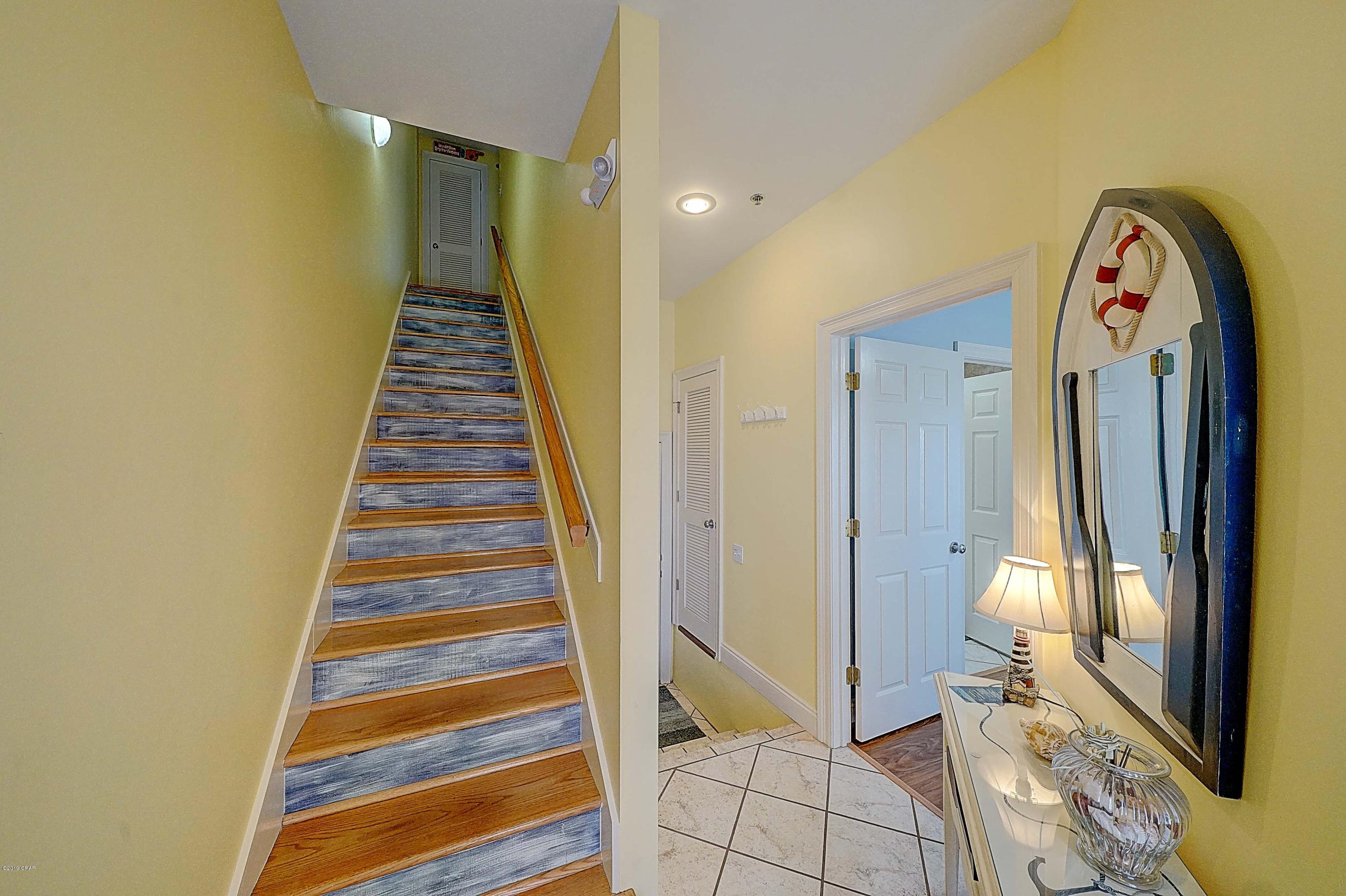 Summer Towne Cottage Condo Ph II - Residential