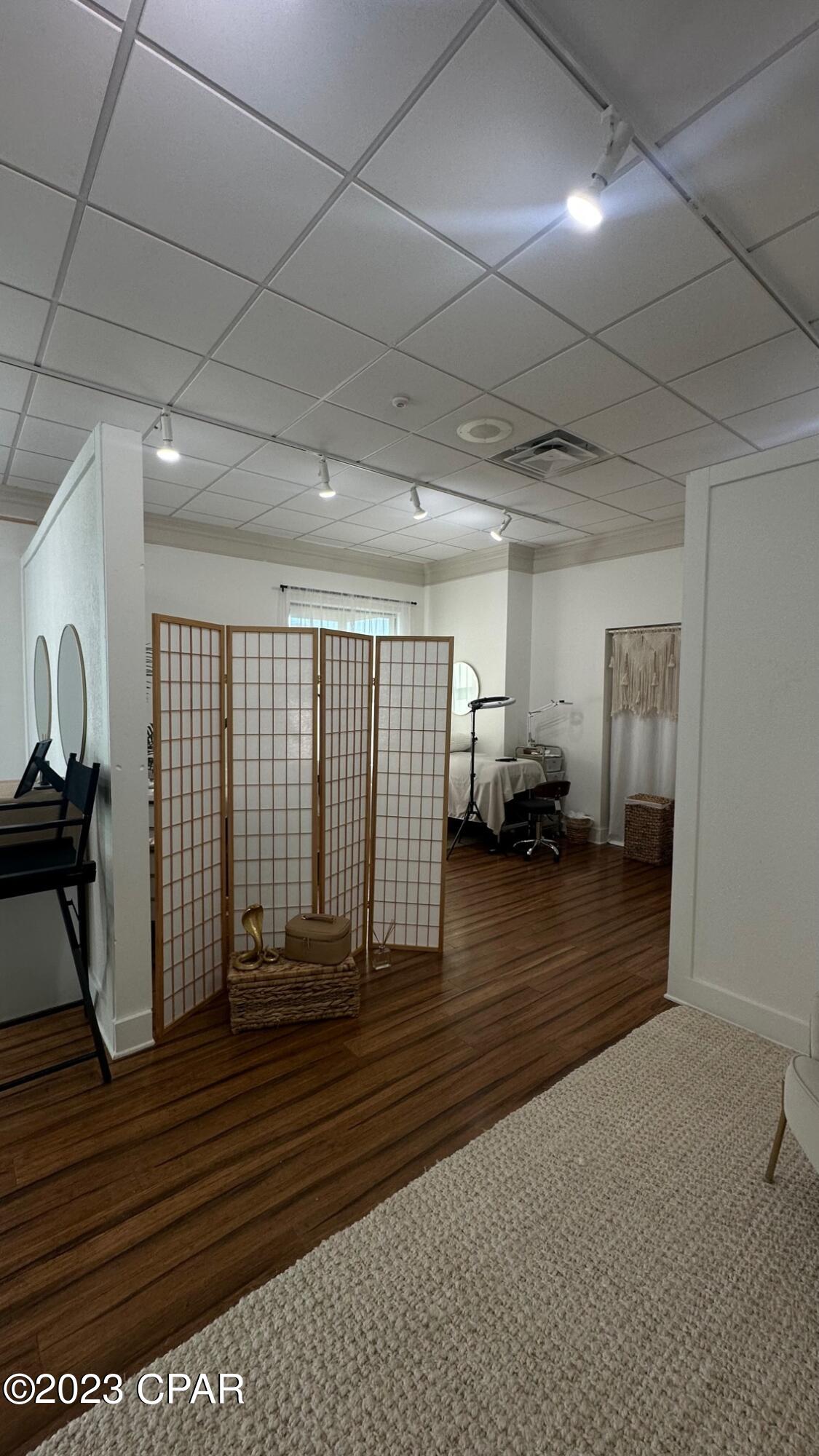 No Named Subdivision - Commercial Lease