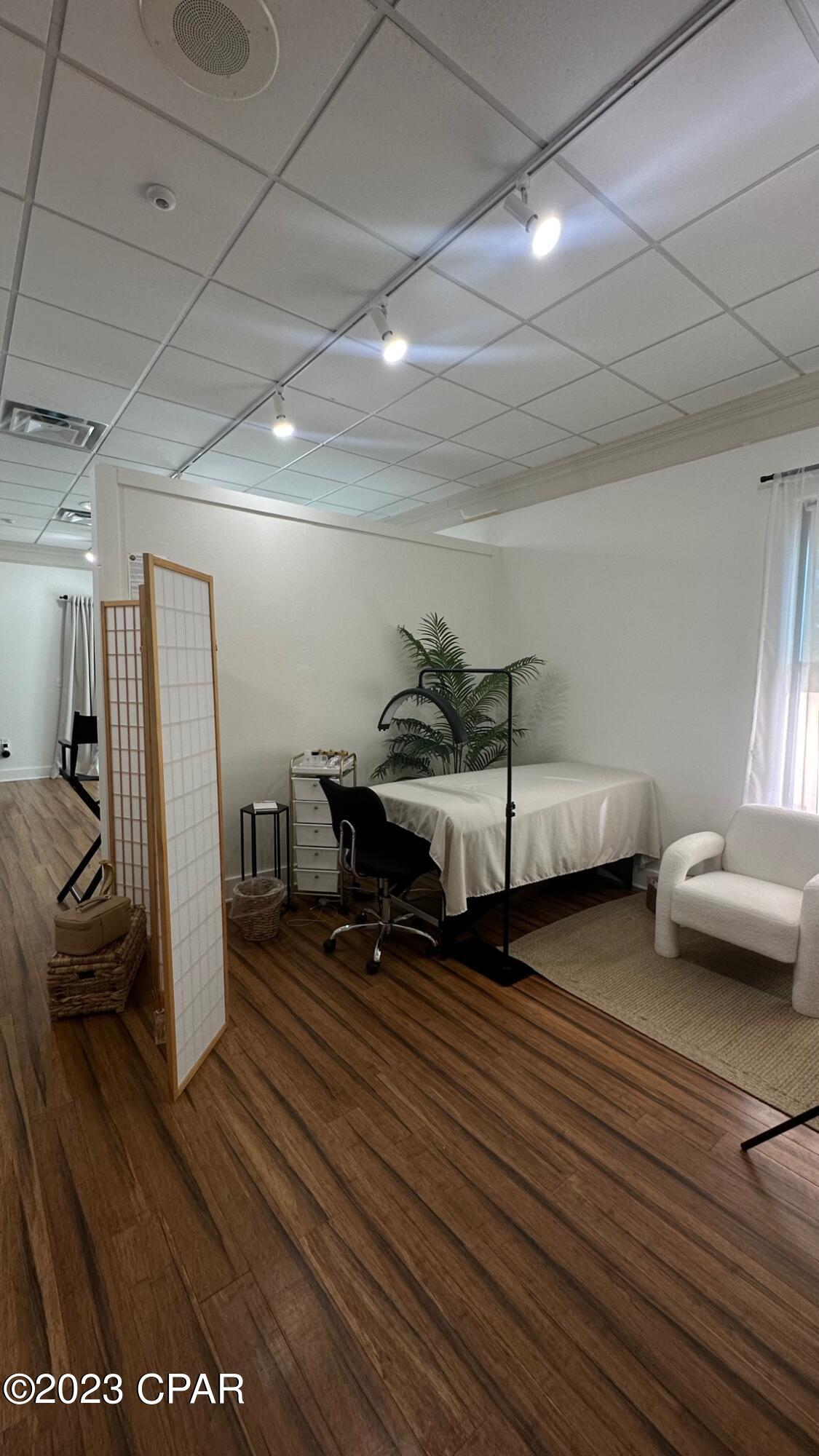 No Named Subdivision - Commercial Lease