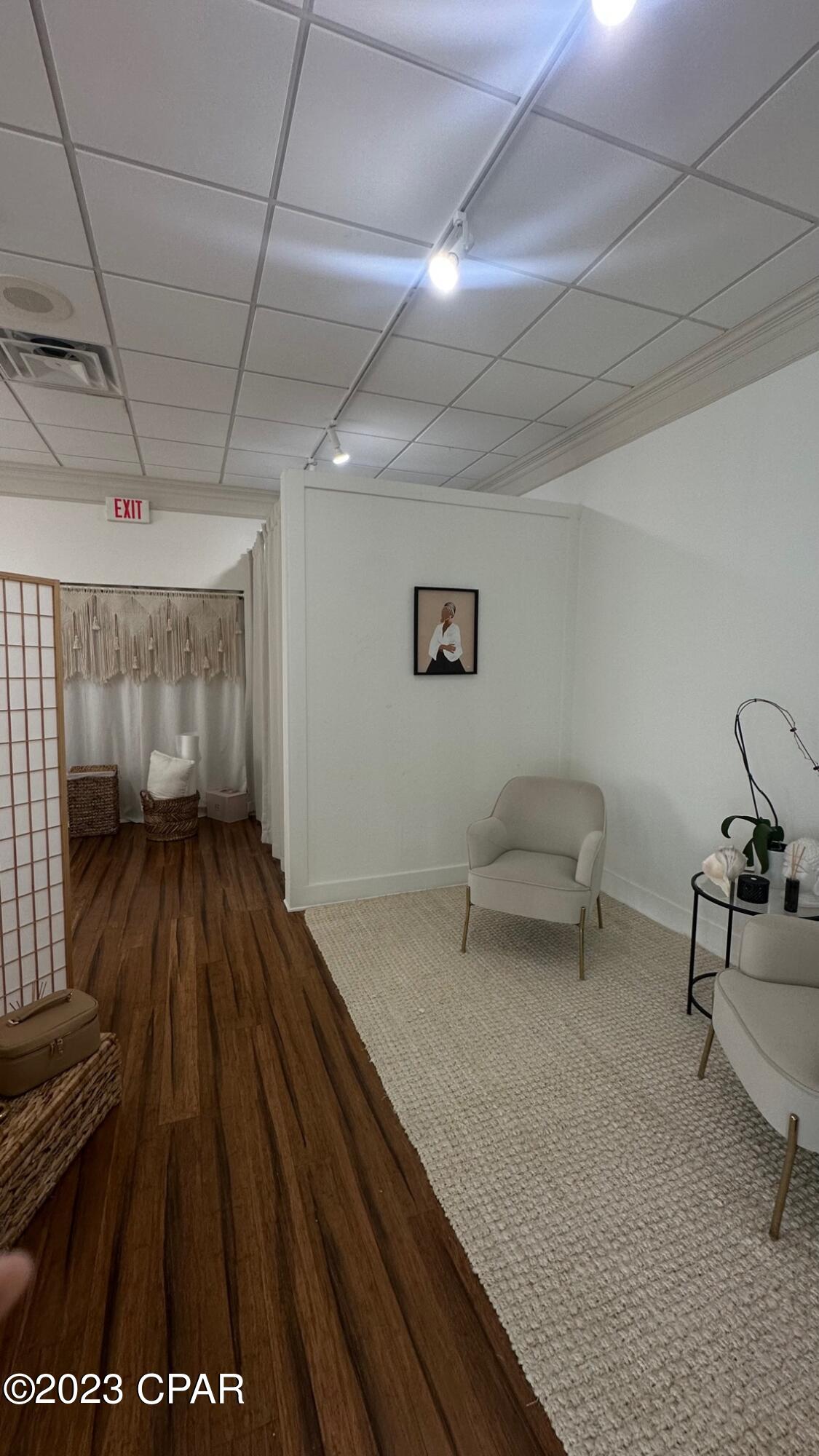 No Named Subdivision - Commercial Lease