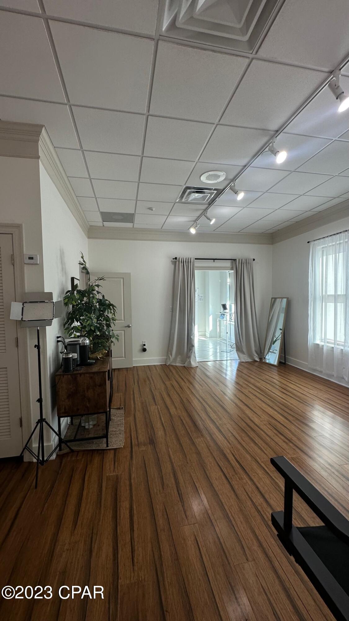 No Named Subdivision - Commercial Lease