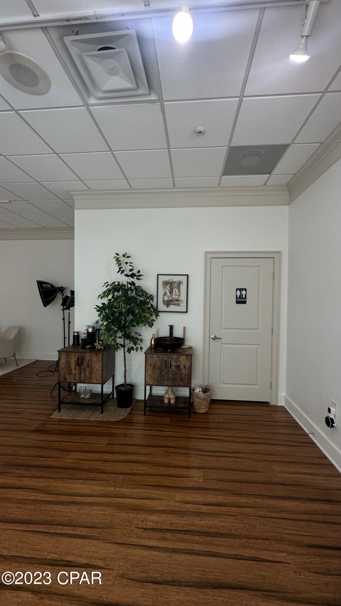 No Named Subdivision - Commercial Lease