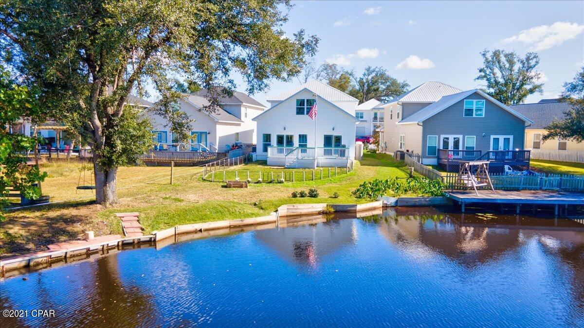 Lakeshore Landing - Residential