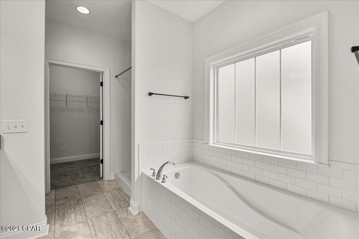 Lakeshore Landing - Residential