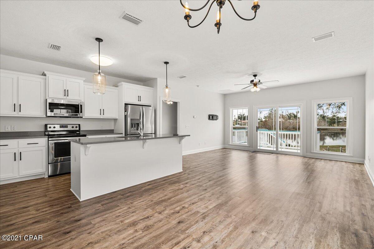 Lakeshore Landing - Residential