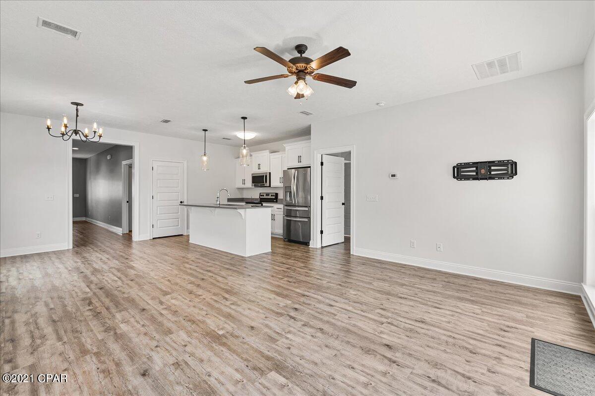 Lakeshore Landing - Residential