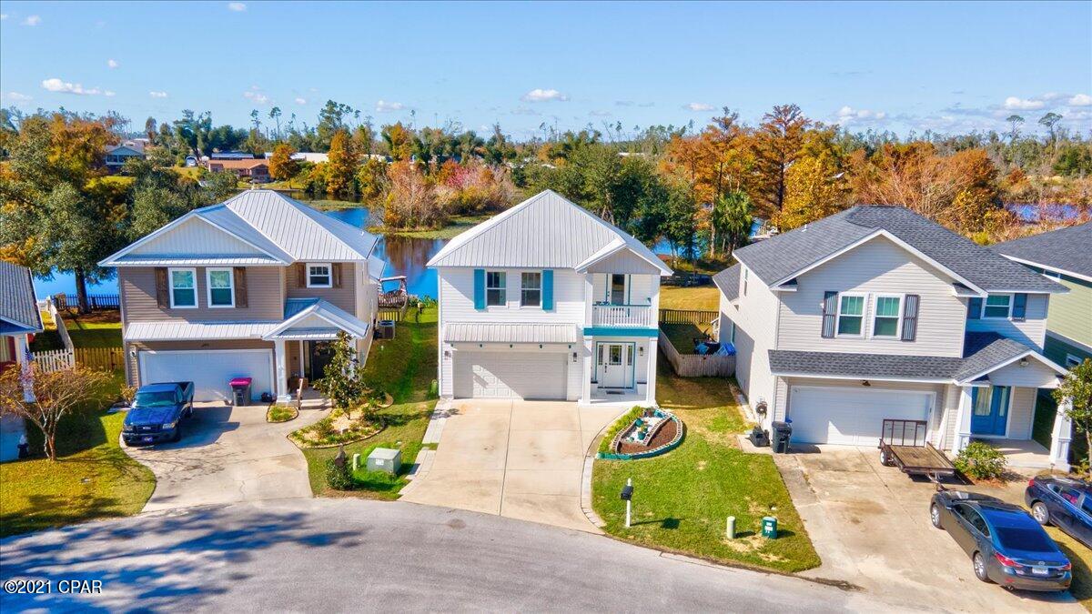 Lakeshore Landing - Residential