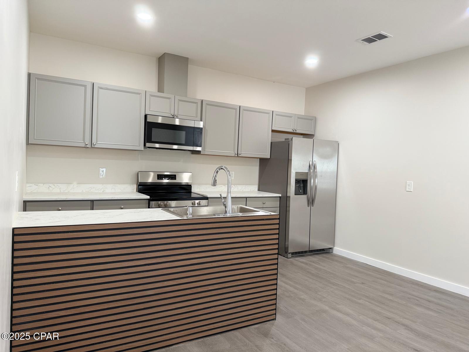 [No Recorded Subdiv] - Residential Lease