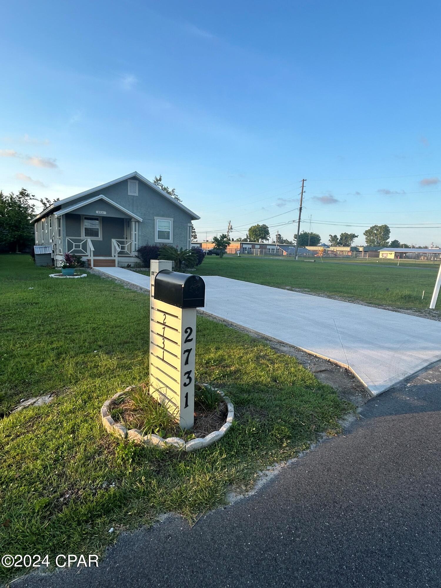 [No Recorded Subdiv] - Residential