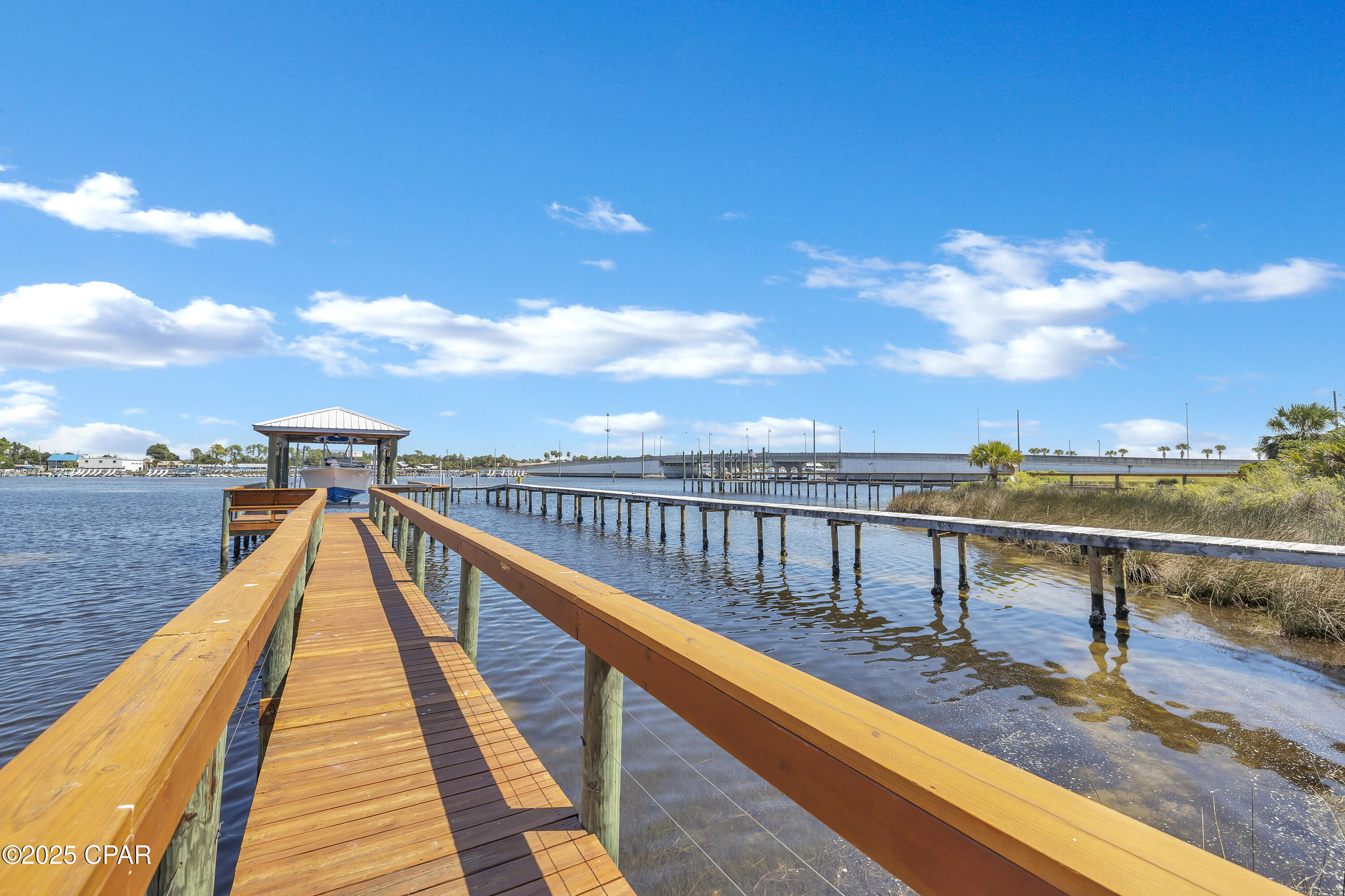 Hampton Harbor - Residential