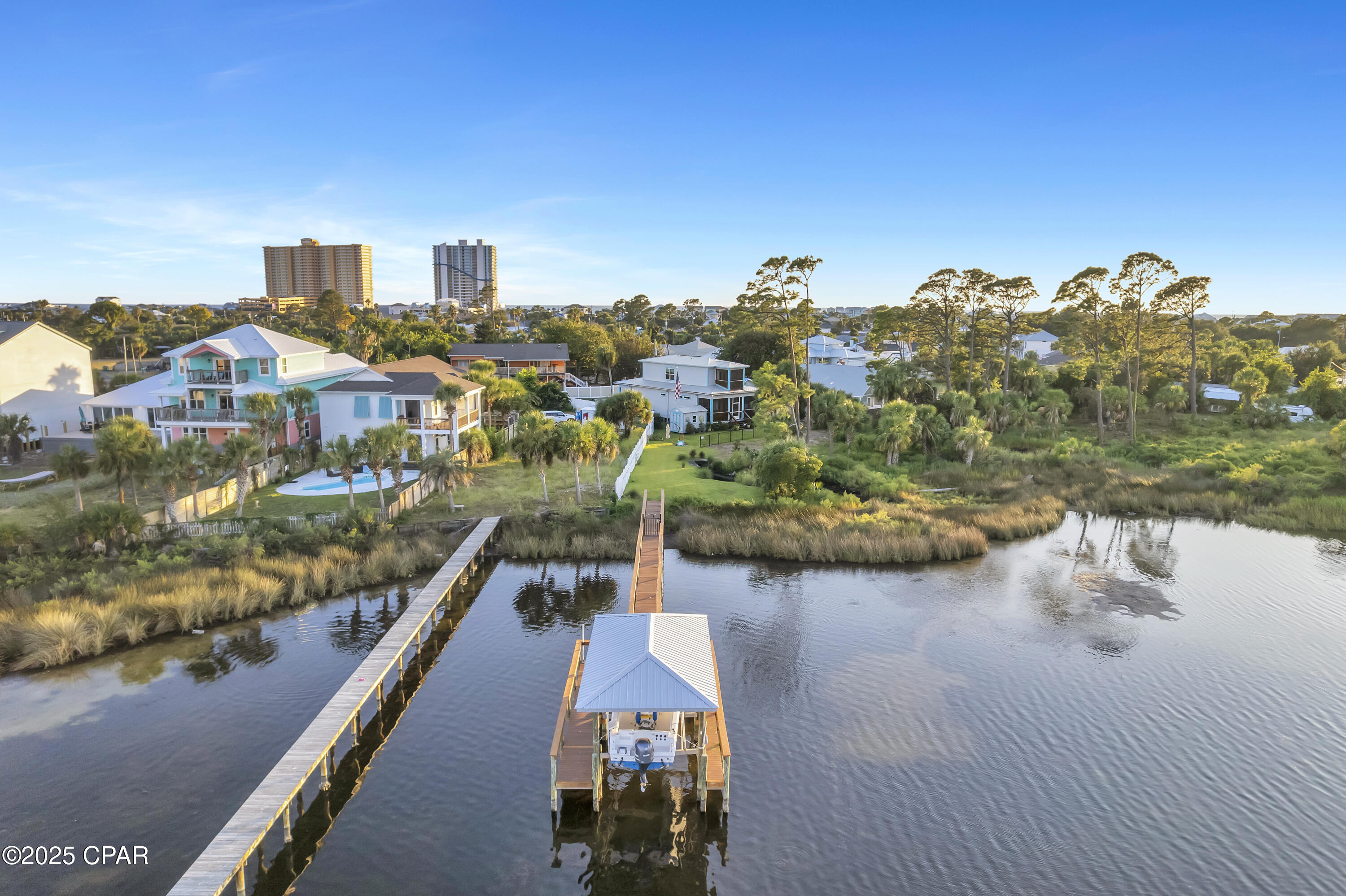 Hampton Harbor - Residential