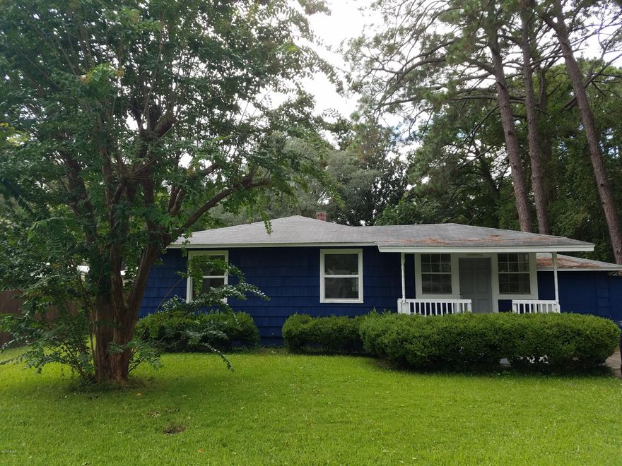 You will love this charming Cove cottage! This property has 2 bedrooms and 1 bath in the main cottage with a separate living quarters that can be used for a 3rd bedroom with it's own FULL bathroom - which shares the washer/dryer that is also included with rent. Home has hardwood floors throughout, an updated kitchen with granite and beautiful wood cabinets. Bedrooms are ample sized. There is a quaint mud-room that could double as an office. There is also a HUGE fenced yard, a beautiful deck already in place, flower beds ready for your spring plant and a fire pit for the upcoming winter nights! Home is pet friendly (with pet fee) * some dog breeds excluded.