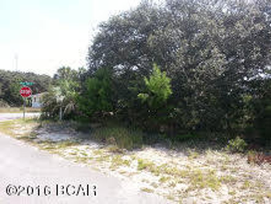 Prime building lot on desirable west end of PCB!