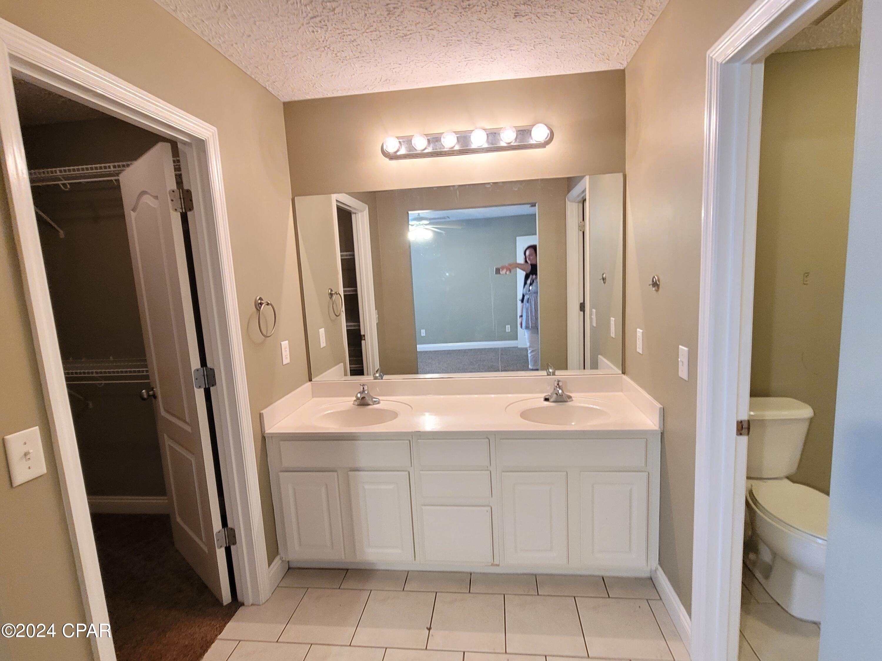 Cherokee Heights Phase III - Residential Lease