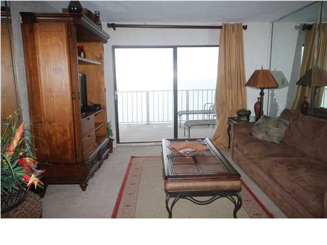 Regency Towers - Residential