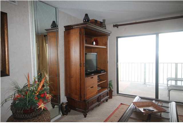 Regency Towers - Residential