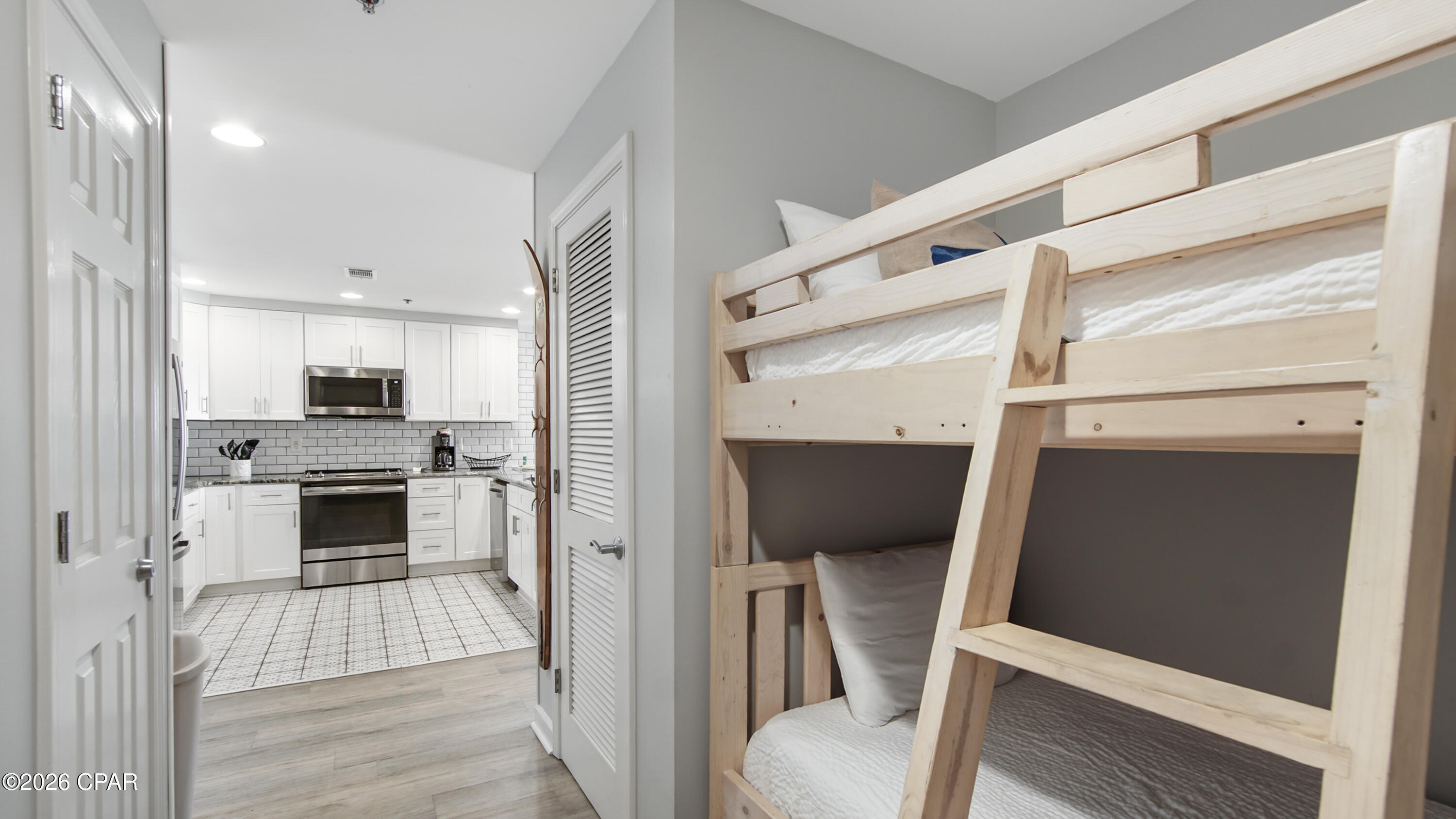 Splash Condo - Residential