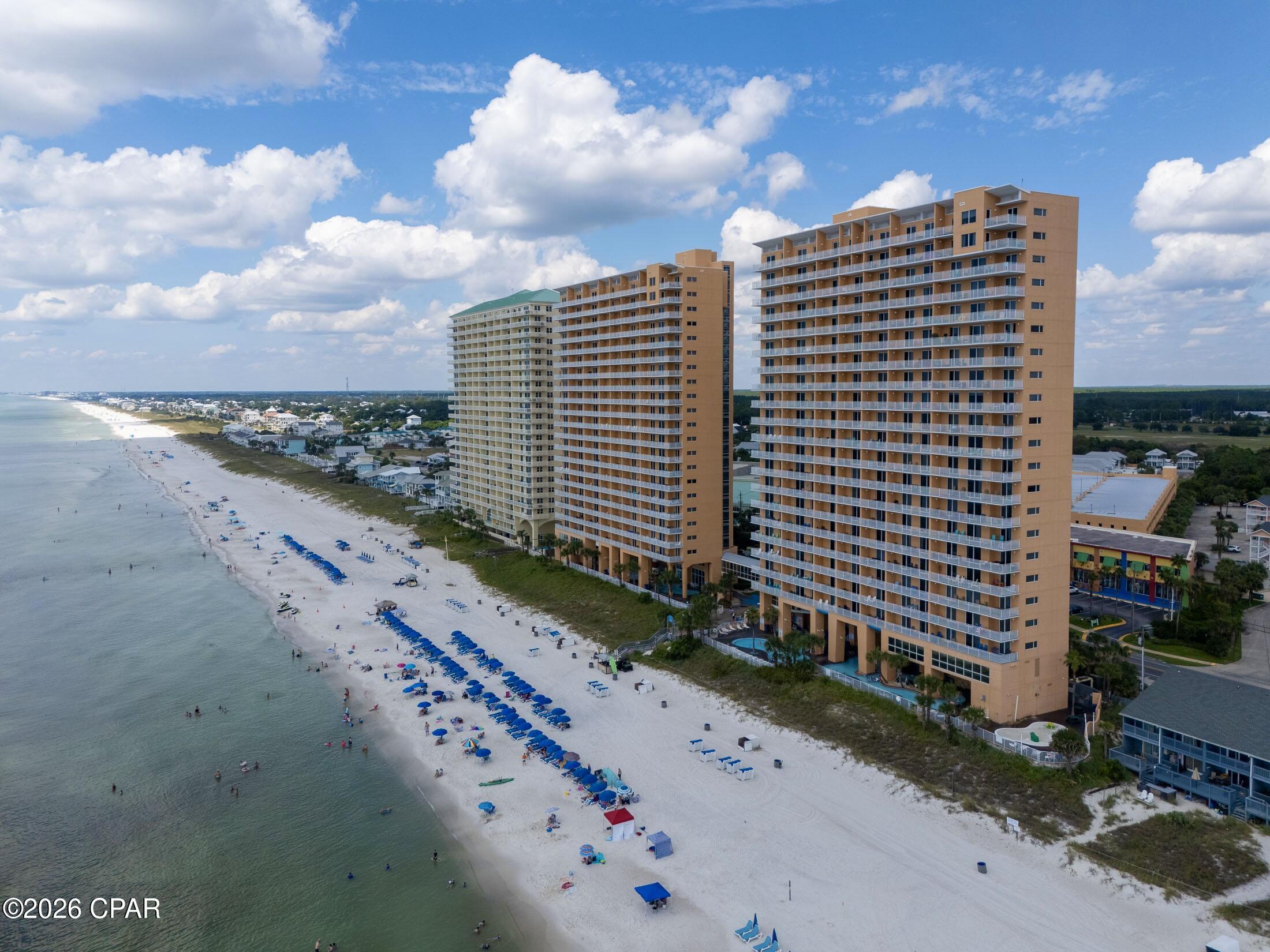 Splash Condo - Residential