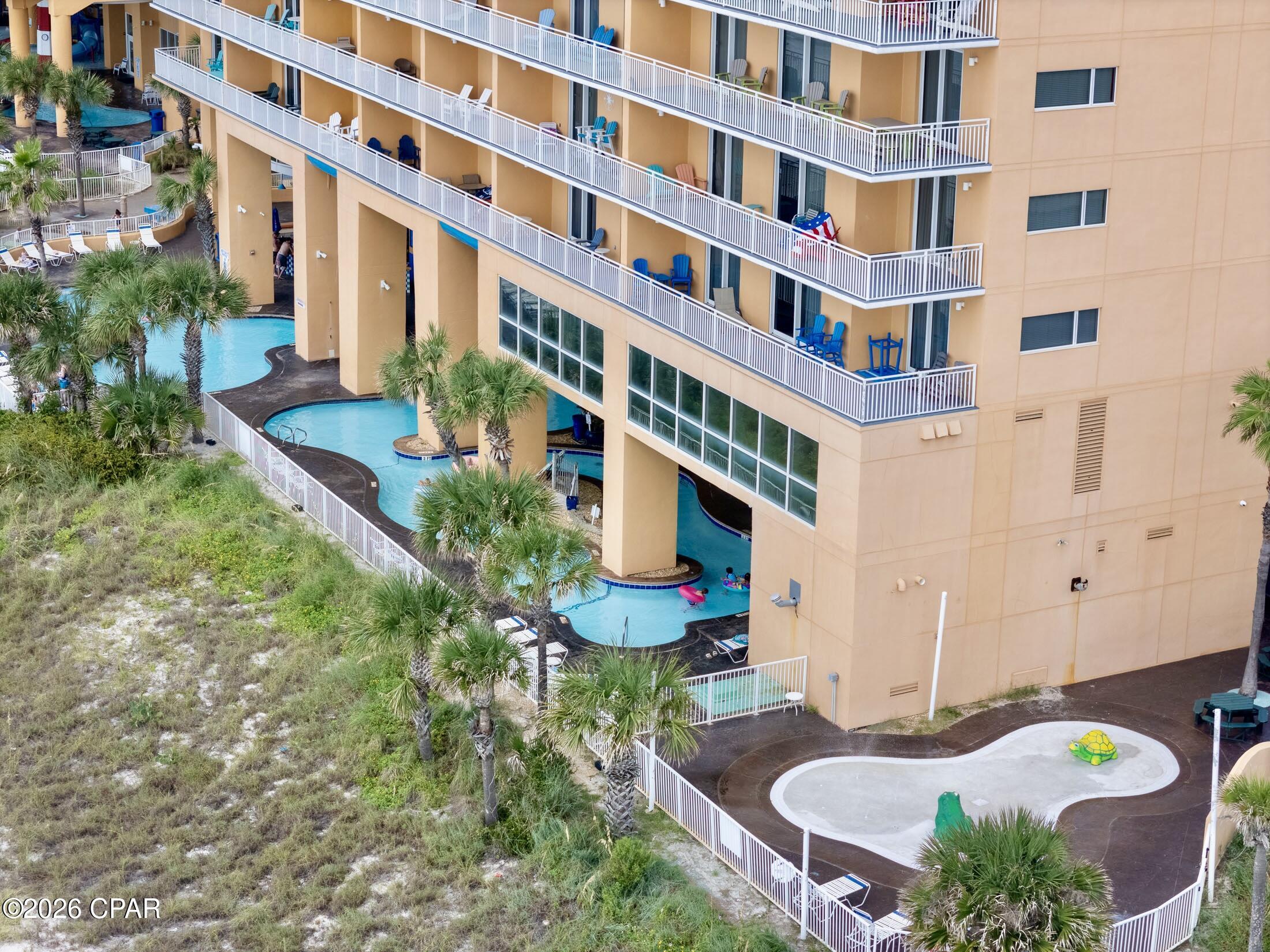 Splash Condo - Residential