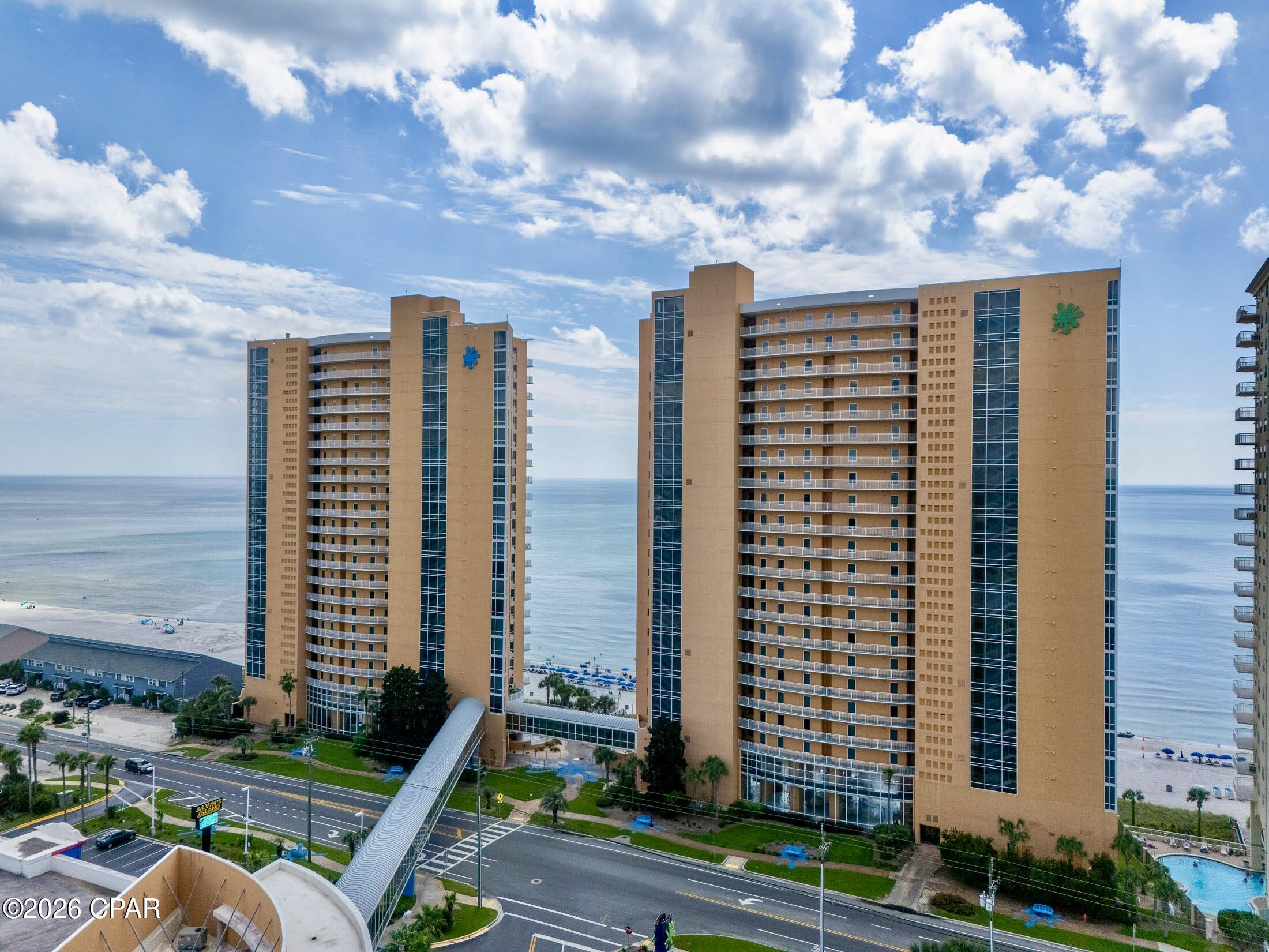 Splash Condo - Residential