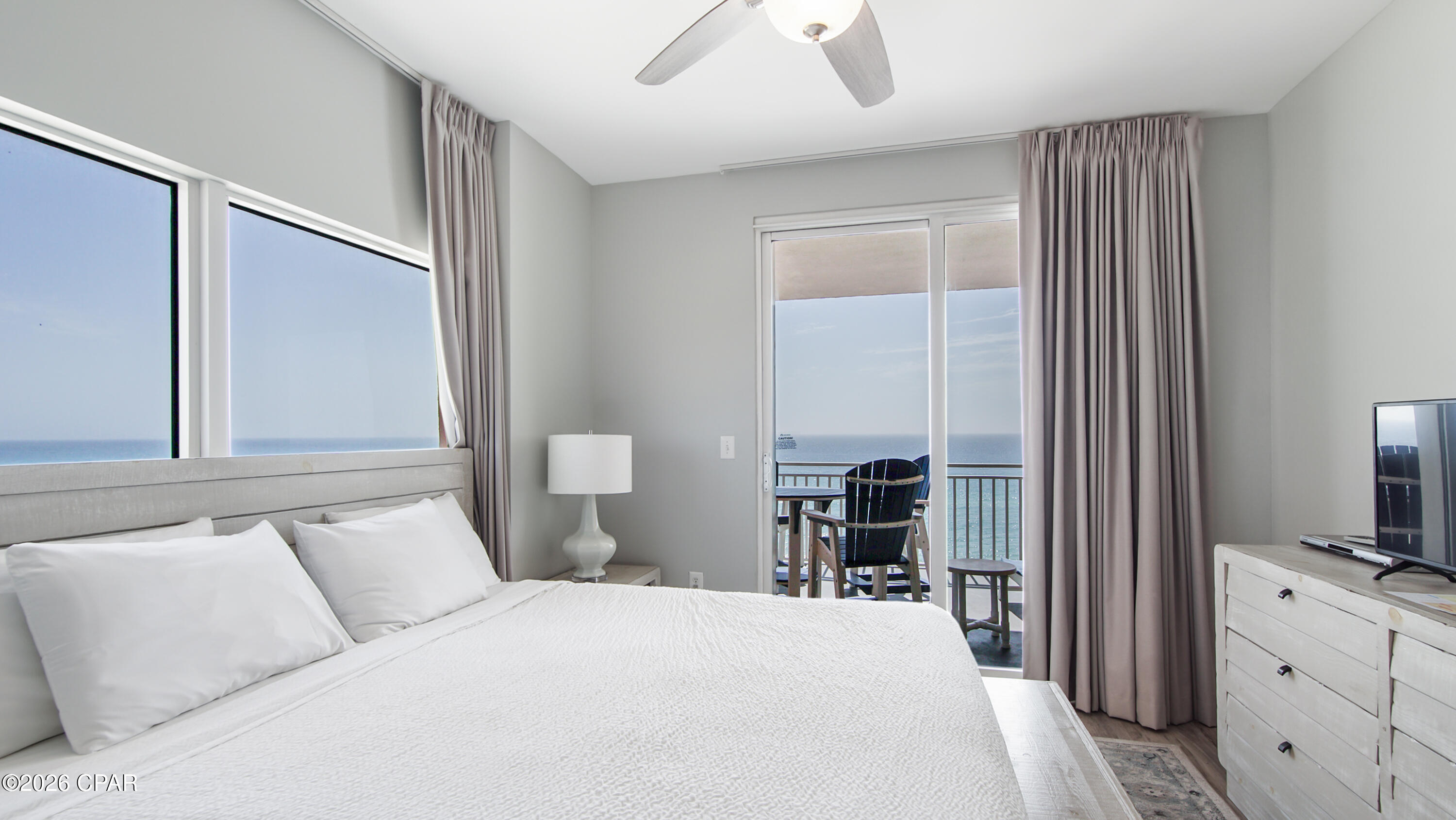 Splash Condo - Residential