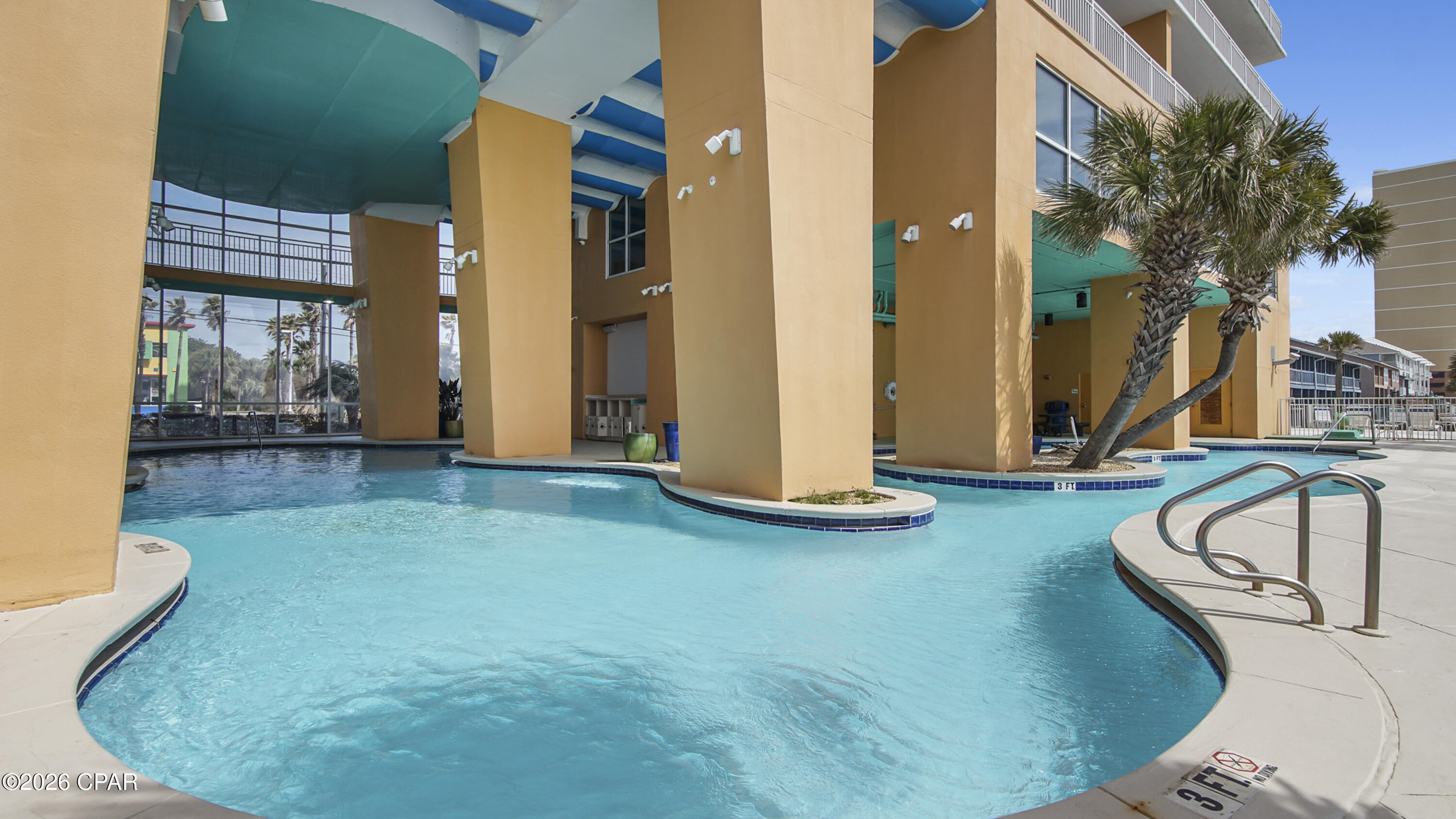 Splash Condo - Residential