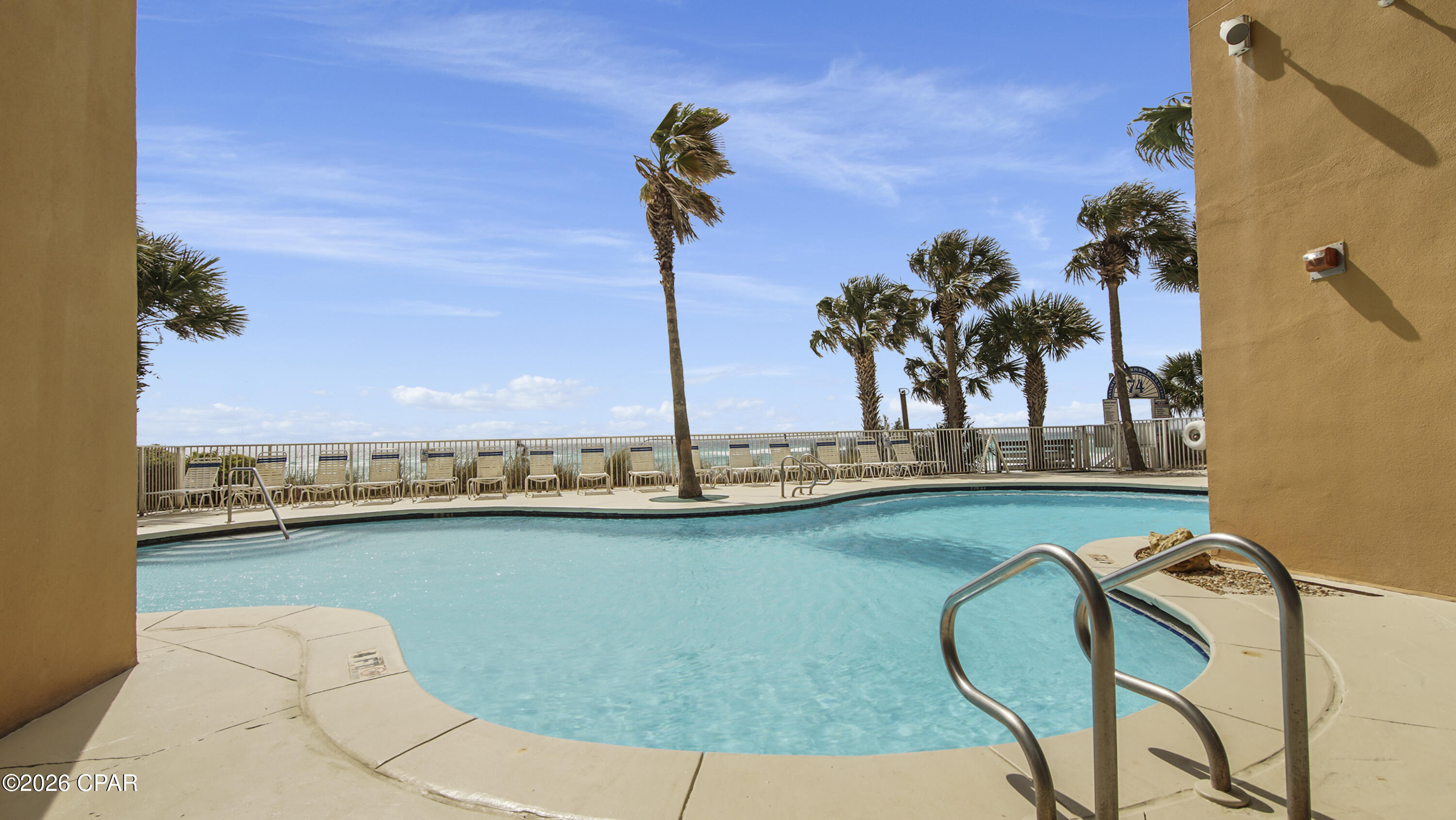 Splash Condo - Residential