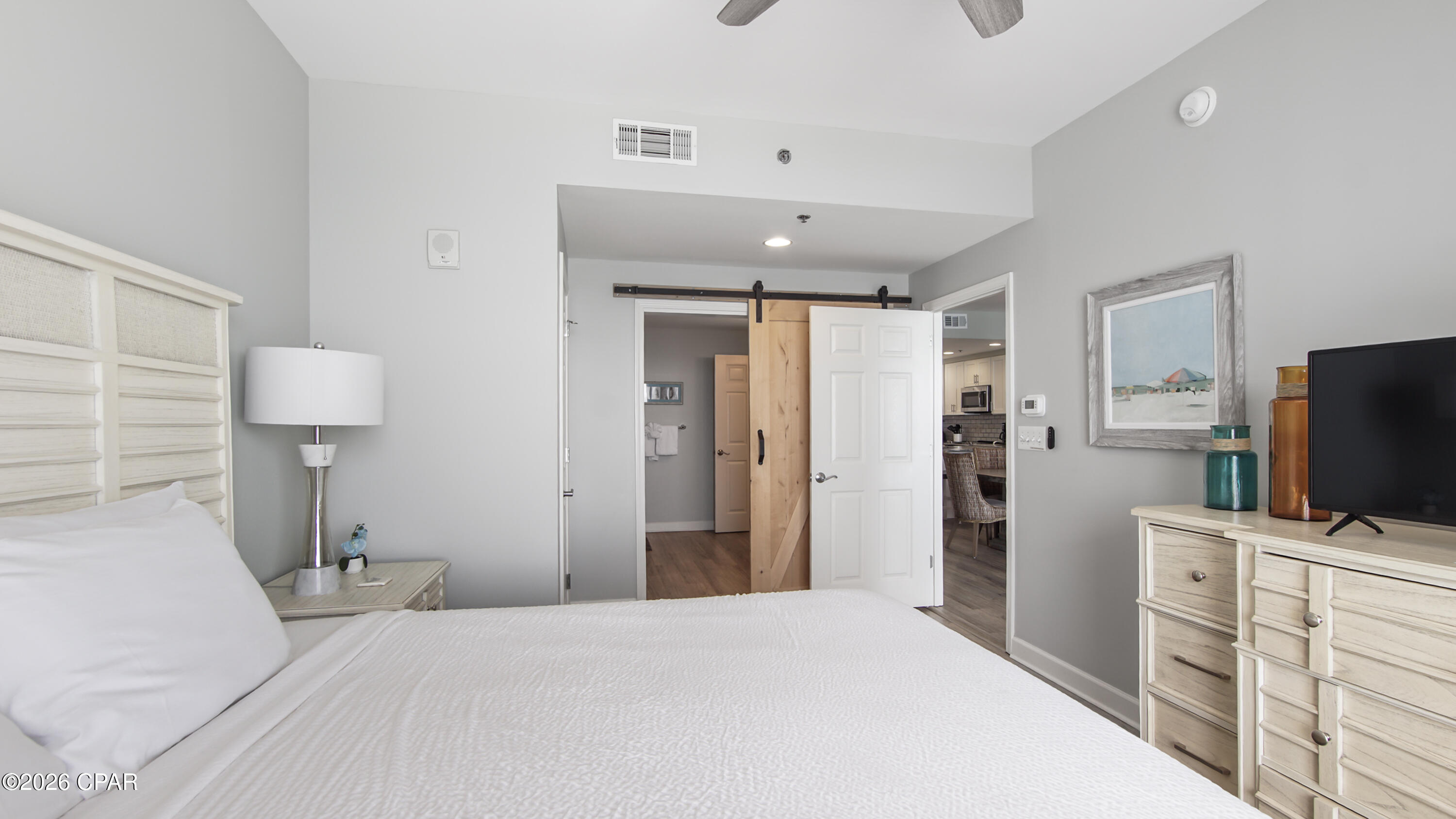 Splash Condo - Residential