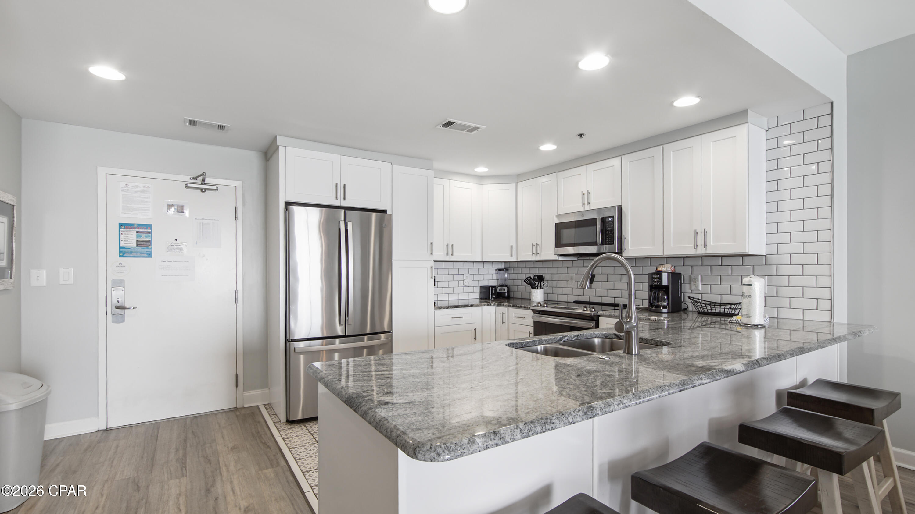 Splash Condo - Residential