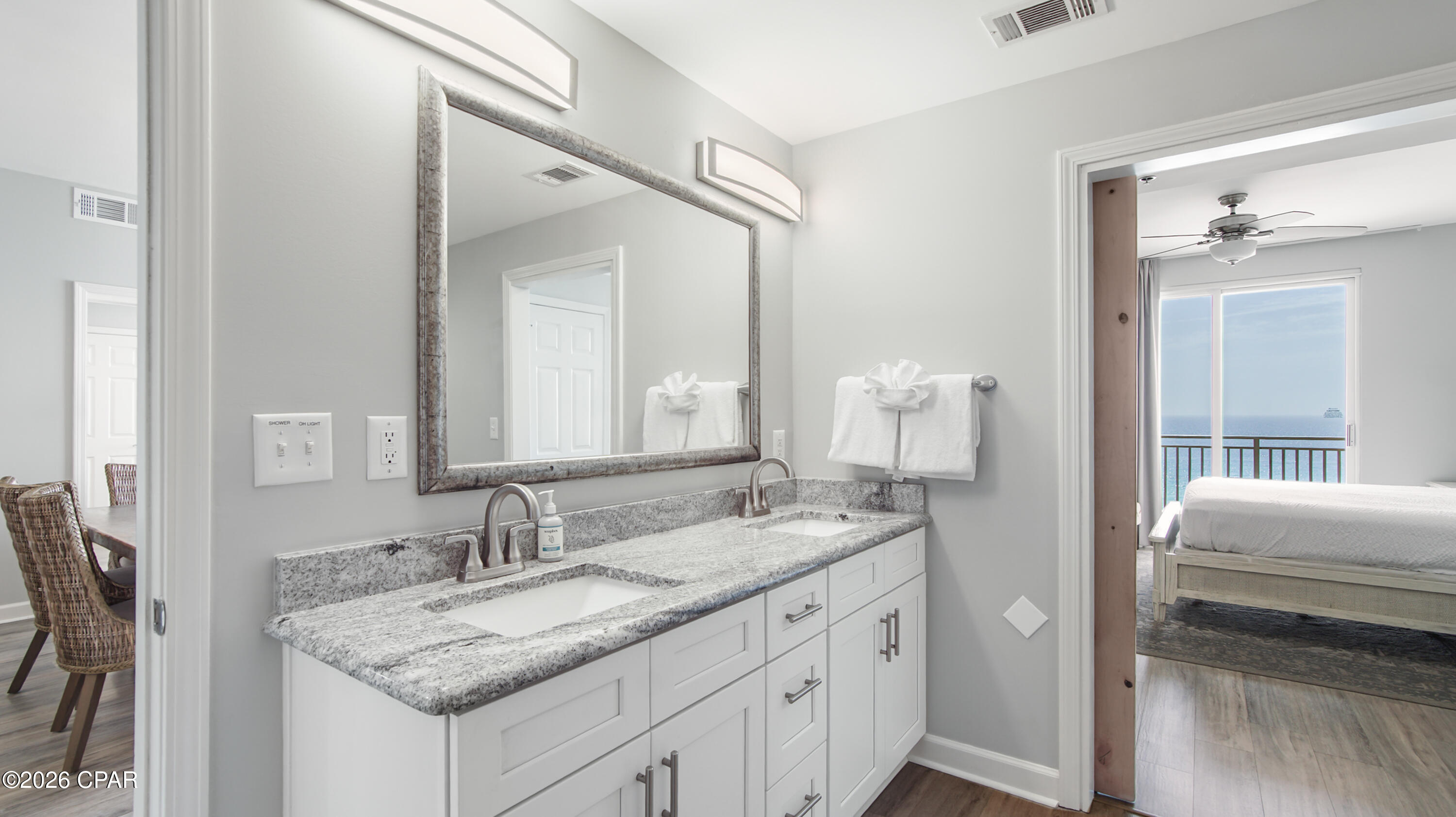 Splash Condo - Residential