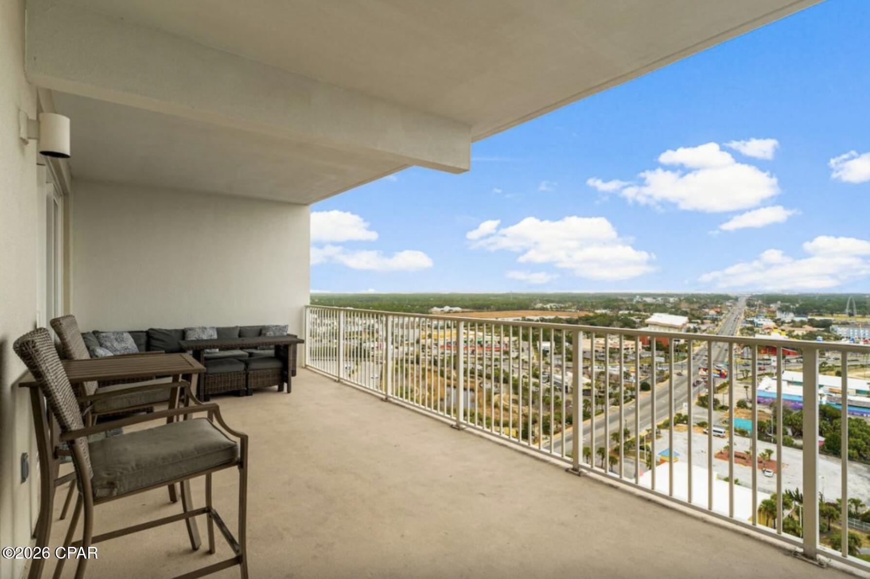 Laketown Wharf - Residential