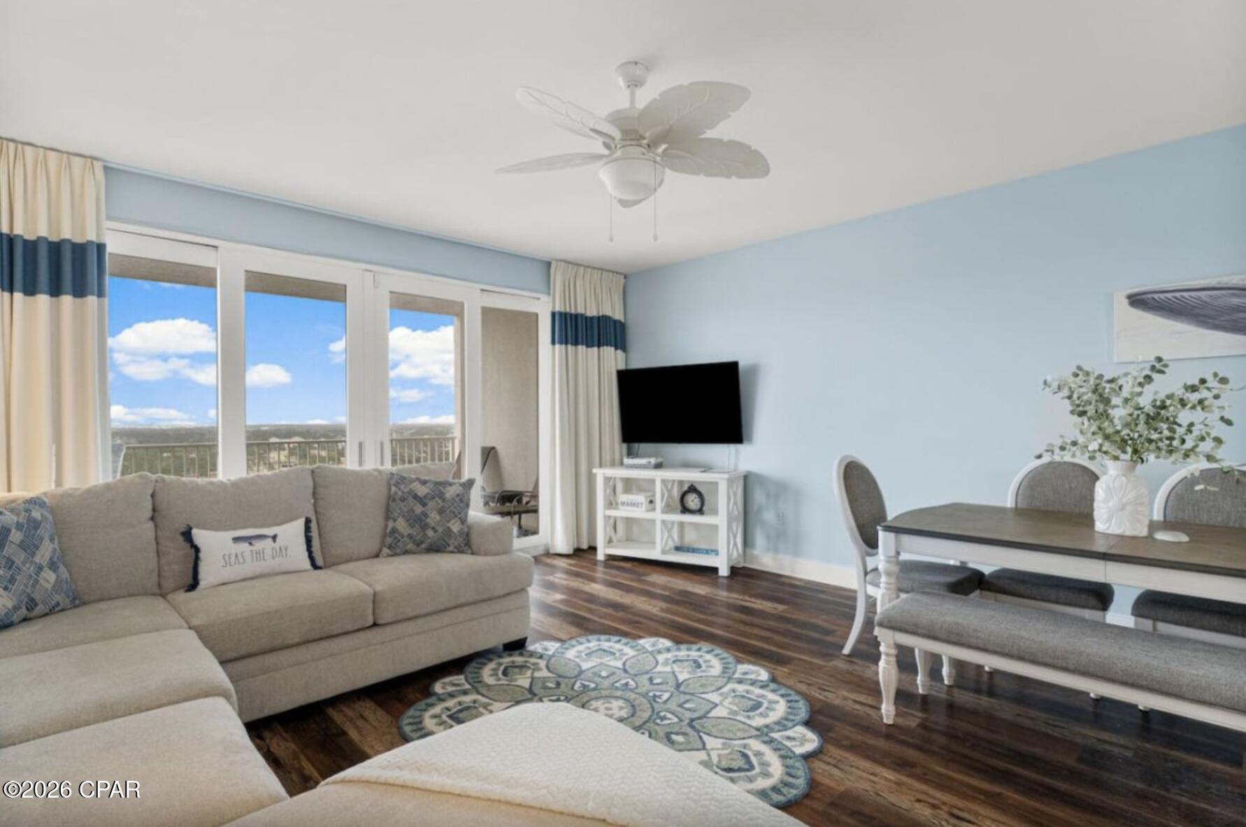 Laketown Wharf - Residential