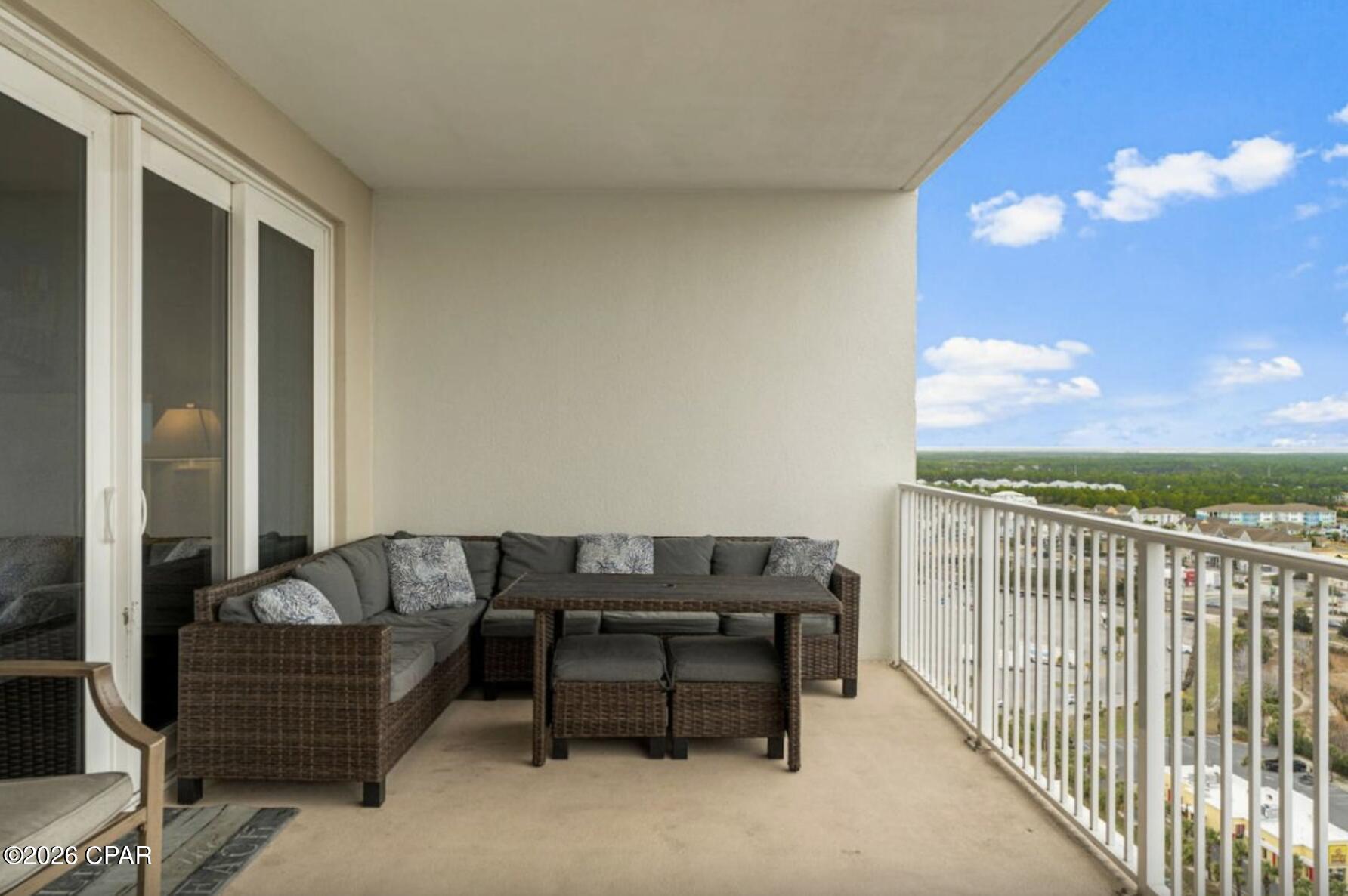 Laketown Wharf - Residential